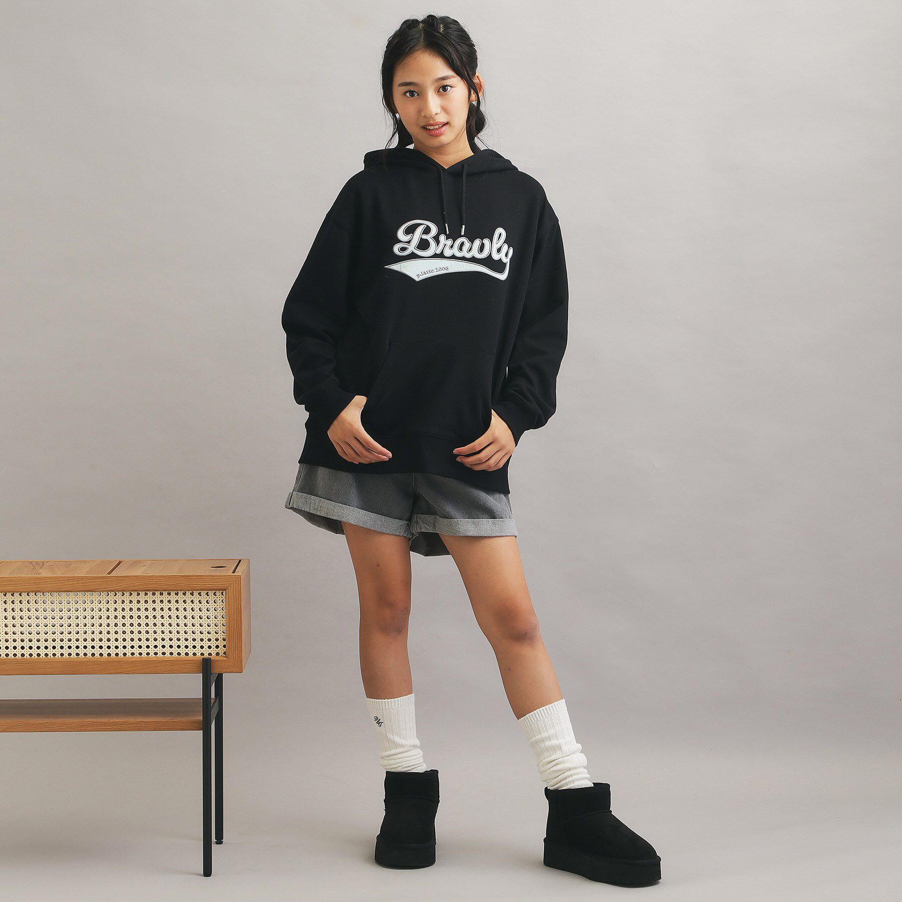 PINK-latte「サテンアップリケBIGパーカー」|パーカー|