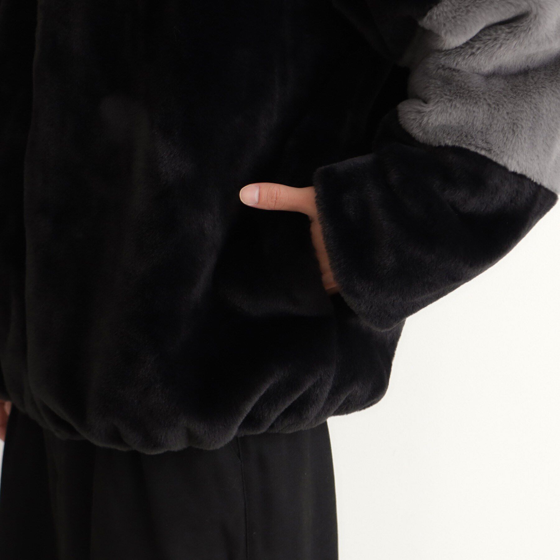 THE SHOP TK「フードフェイクファーブルゾン ユニセックス」|ブルゾン・スタジャン|