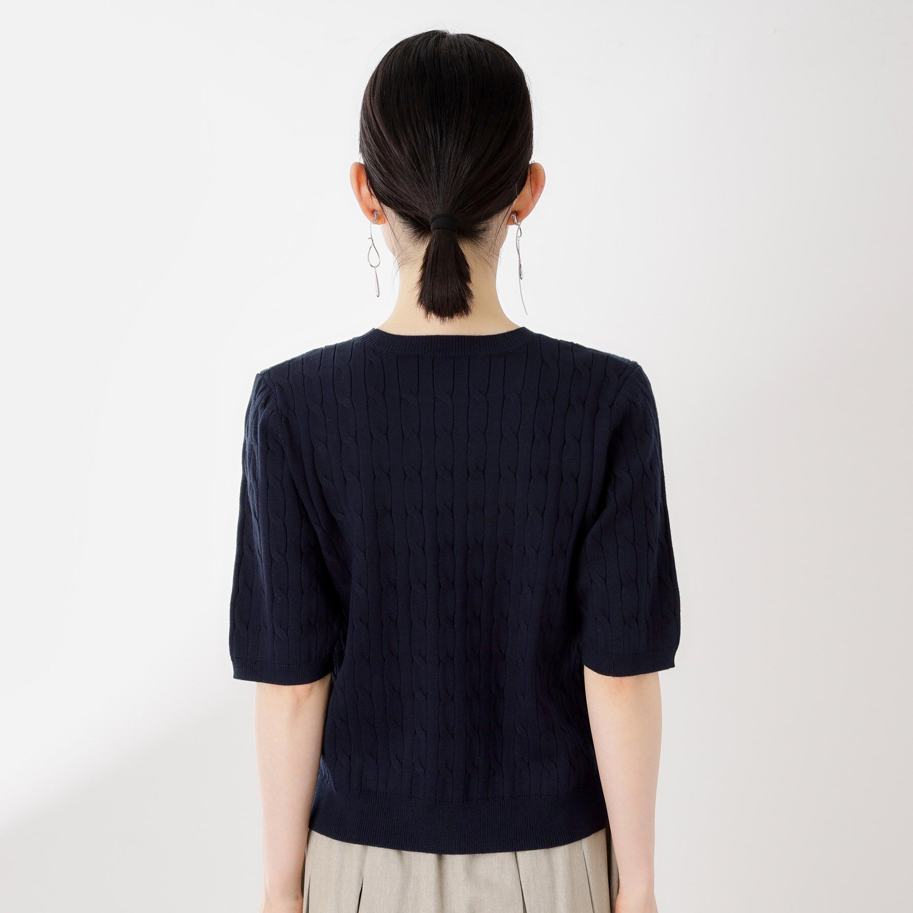 THE SHOP TK「ワンポイント刺繍ケーブル半袖ニット【洗濯機OK】」|ニット・セーター|