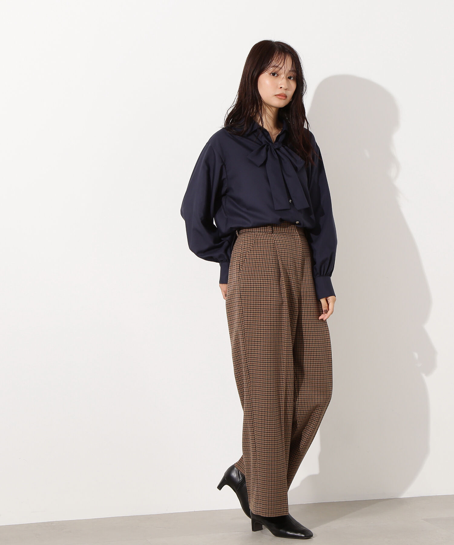  「ゴールドボタン2wayリボンブラウス」|シャツ・ブラウス|