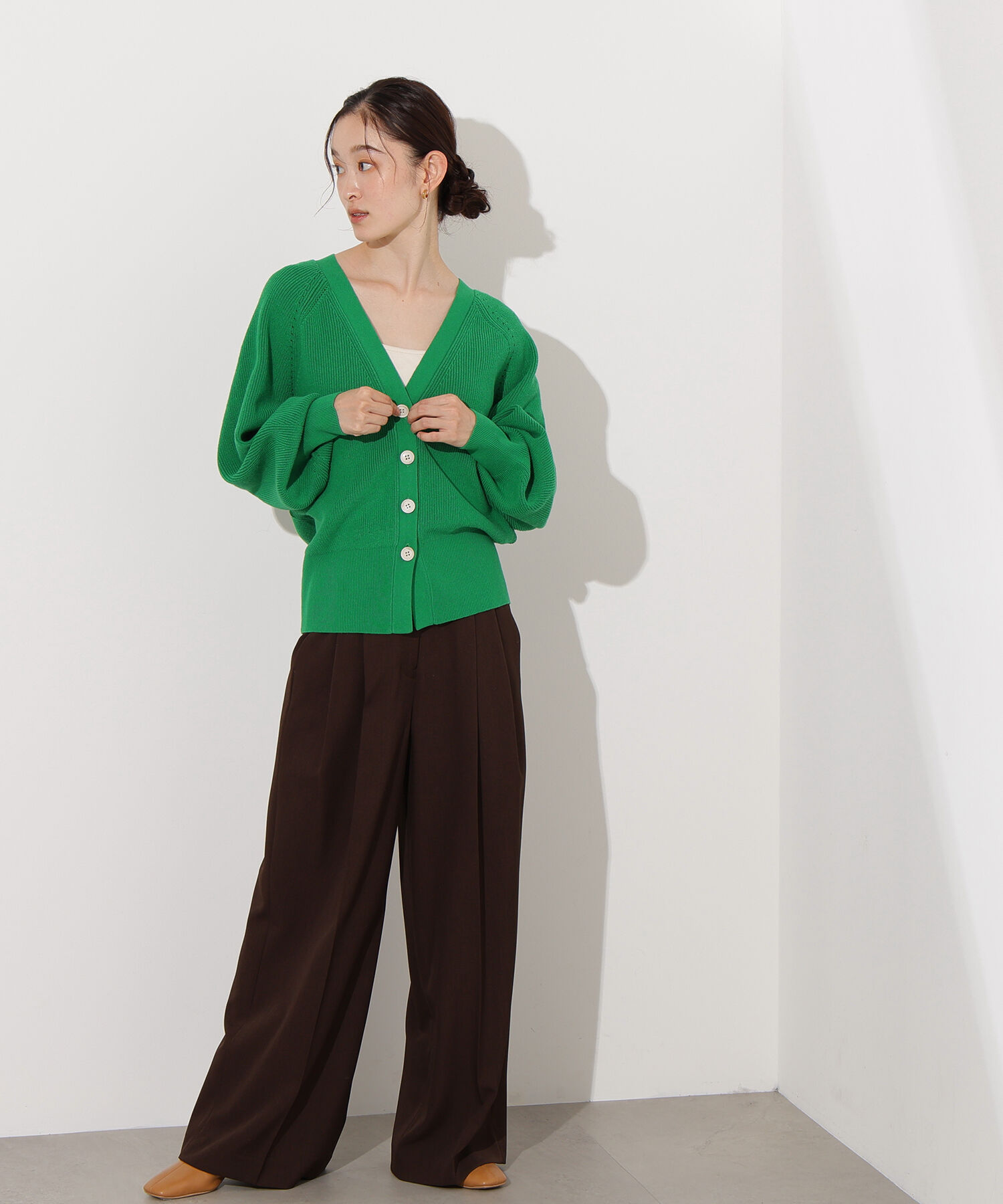  「Vネックフォルムカーディガン」|ニット・セーター|