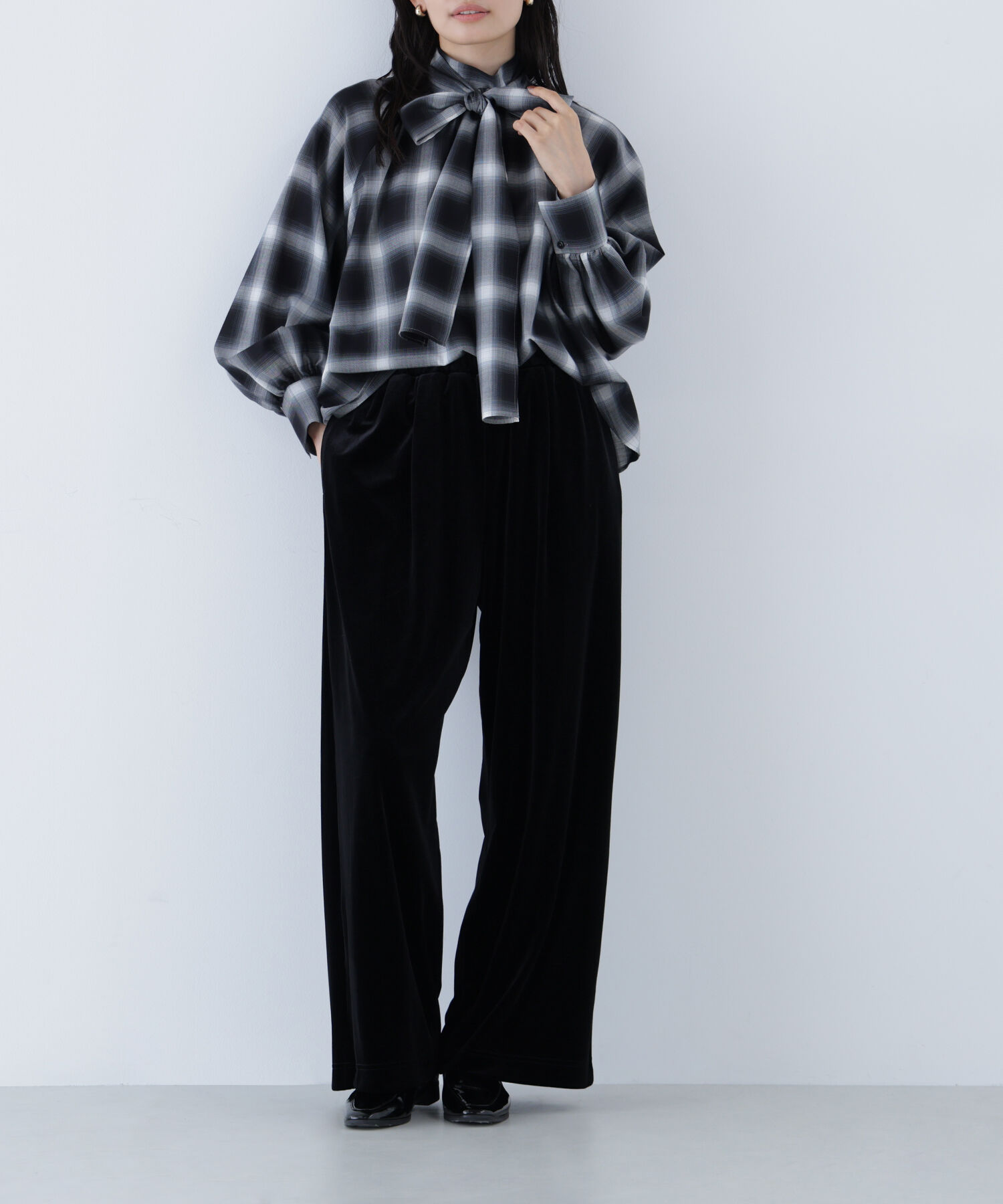  「ベロアイージーパンツ」|その他|