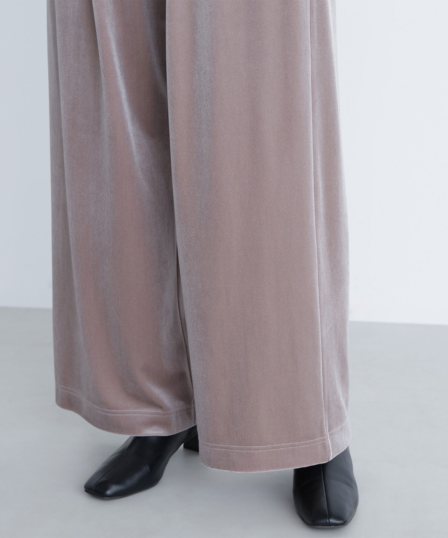  「ベロアイージーパンツ」|その他|