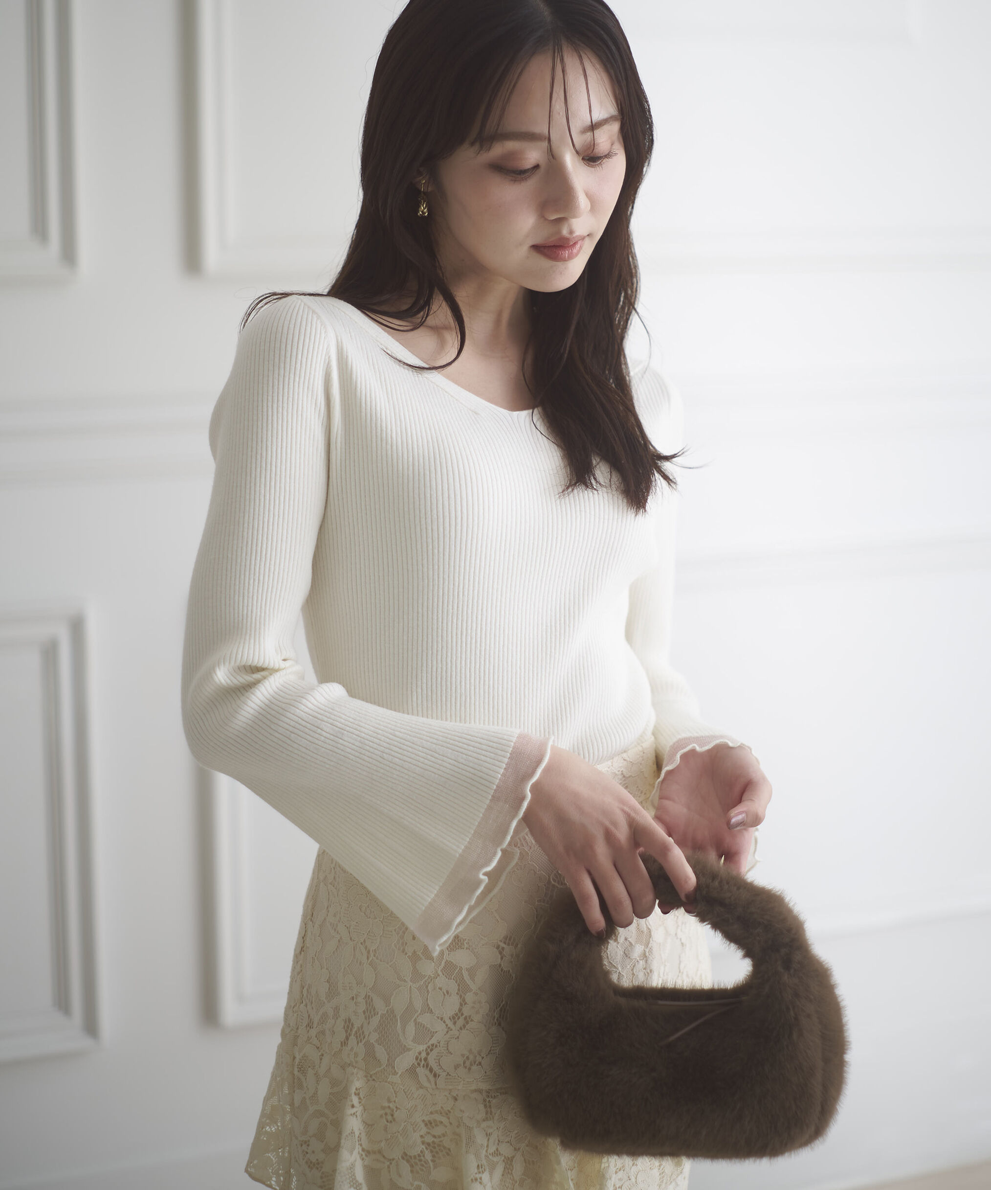 PROPORTION BODY DRESSING「＜ハンドウォッシャブル＞ハートネック部分シアースリーブニット 25AW」|ニット・セーター|エクリュ1