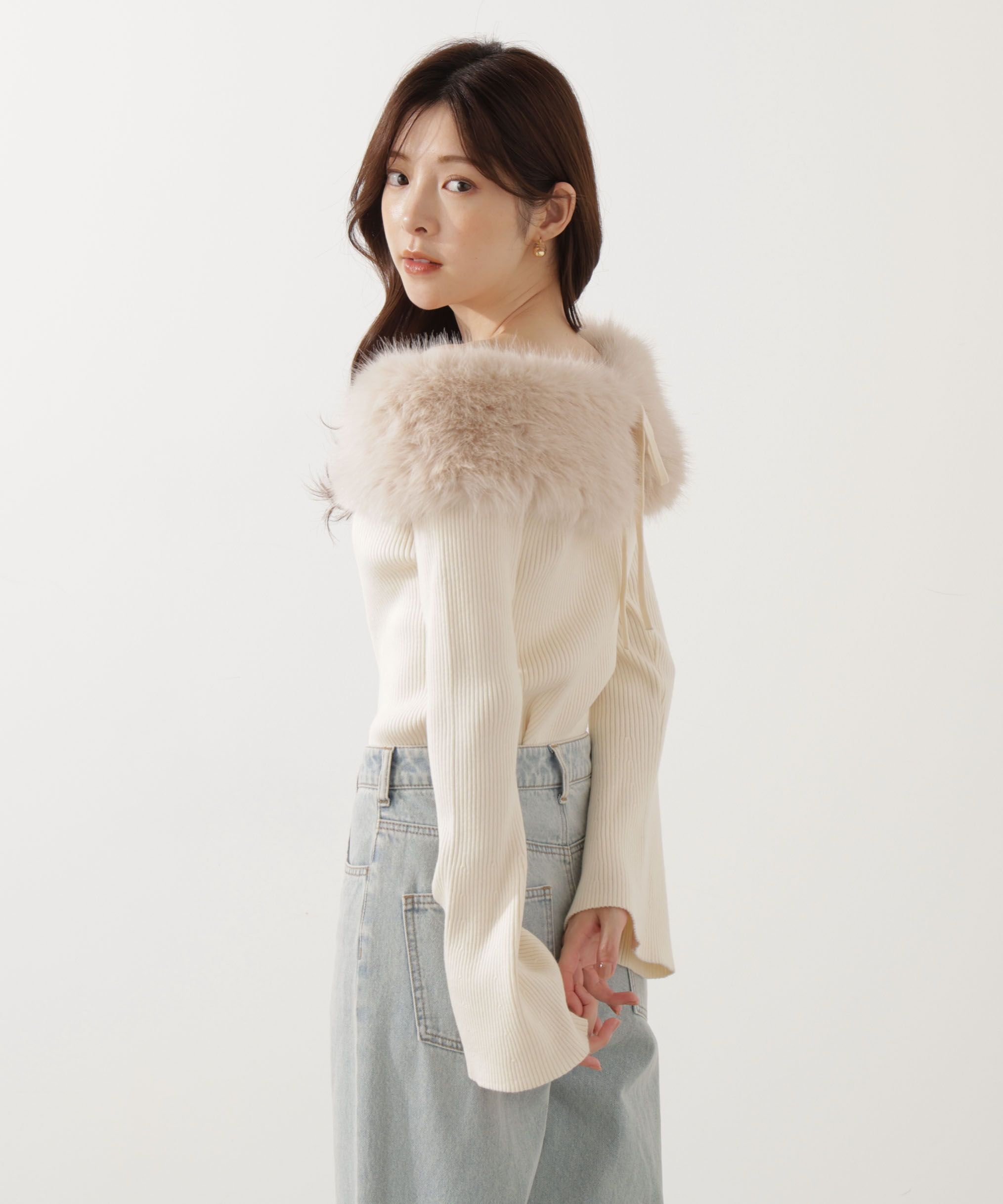 PROPORTION BODY DRESSING「フェイクファー付きオフショルニット 25AW」|ニット・セーター|