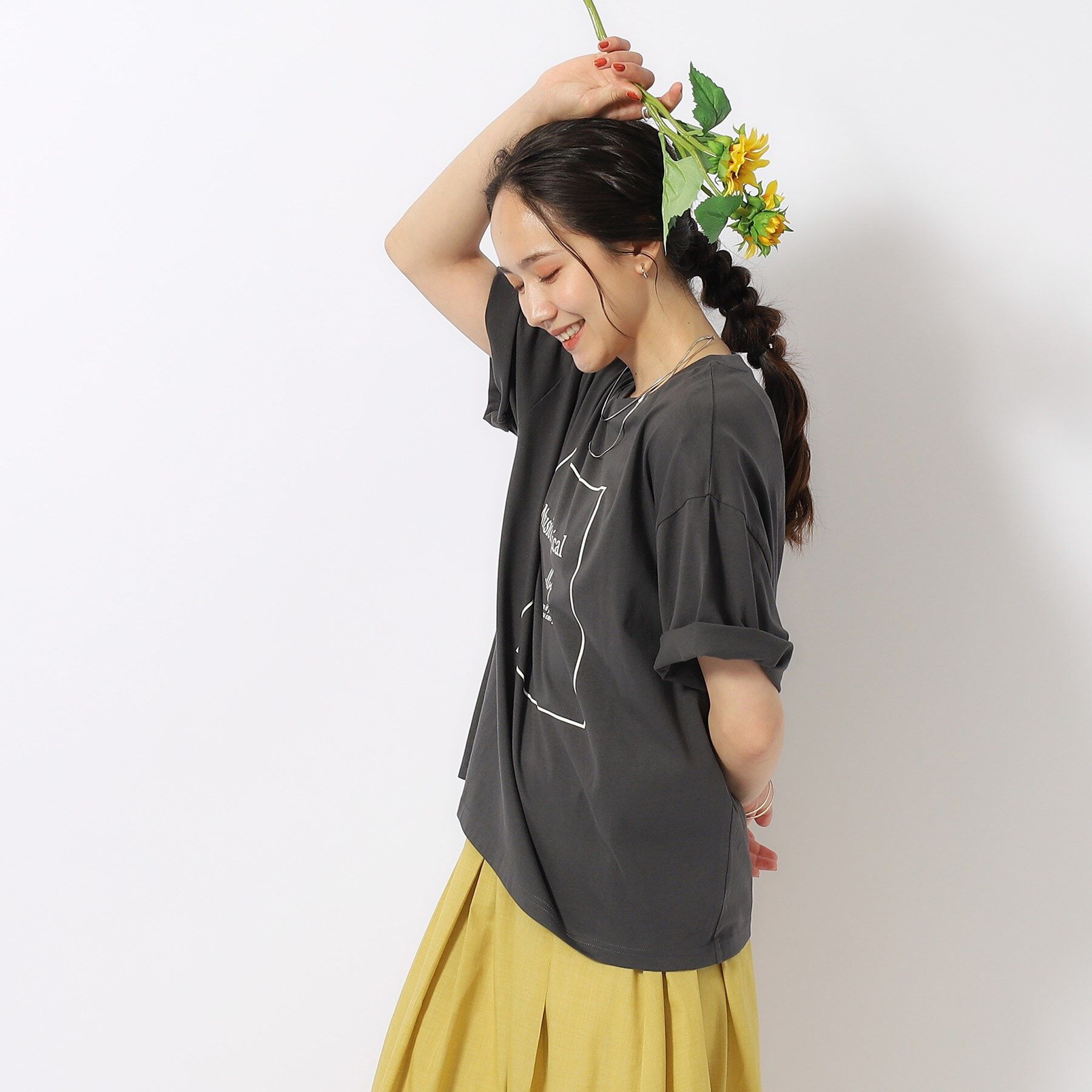 SHOO･LA･RUE「【洗える/プチプラ/綿100％】グラフィック半袖ゆるTシャツ」|Tシャツ・カットソー|