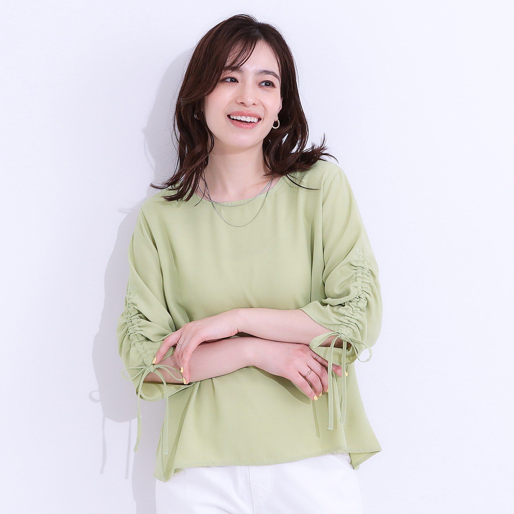 SHOO･LA･RUE「【高レビュー/セットアップ可】お袖シャーリング 麻調ブラウス」|シャツ・ブラウス|