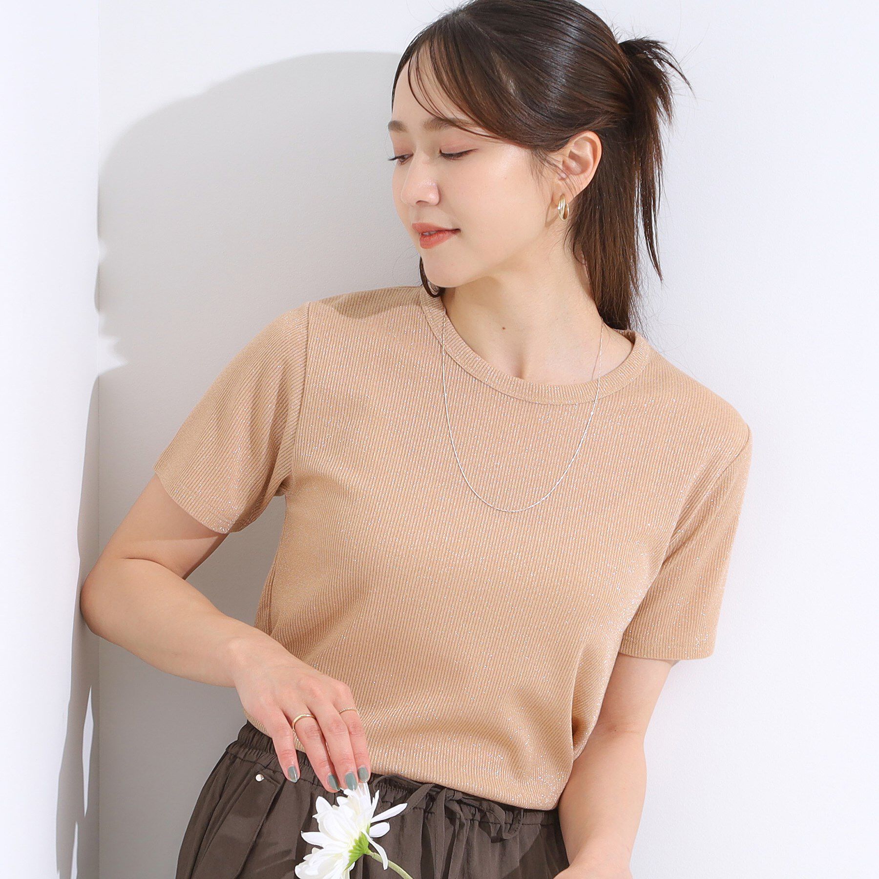 SHOO･LA･RUE「【S-LL】大人のラメ感 テレコ半袖トップス」|Tシャツ・カットソー|オレンジ(066)