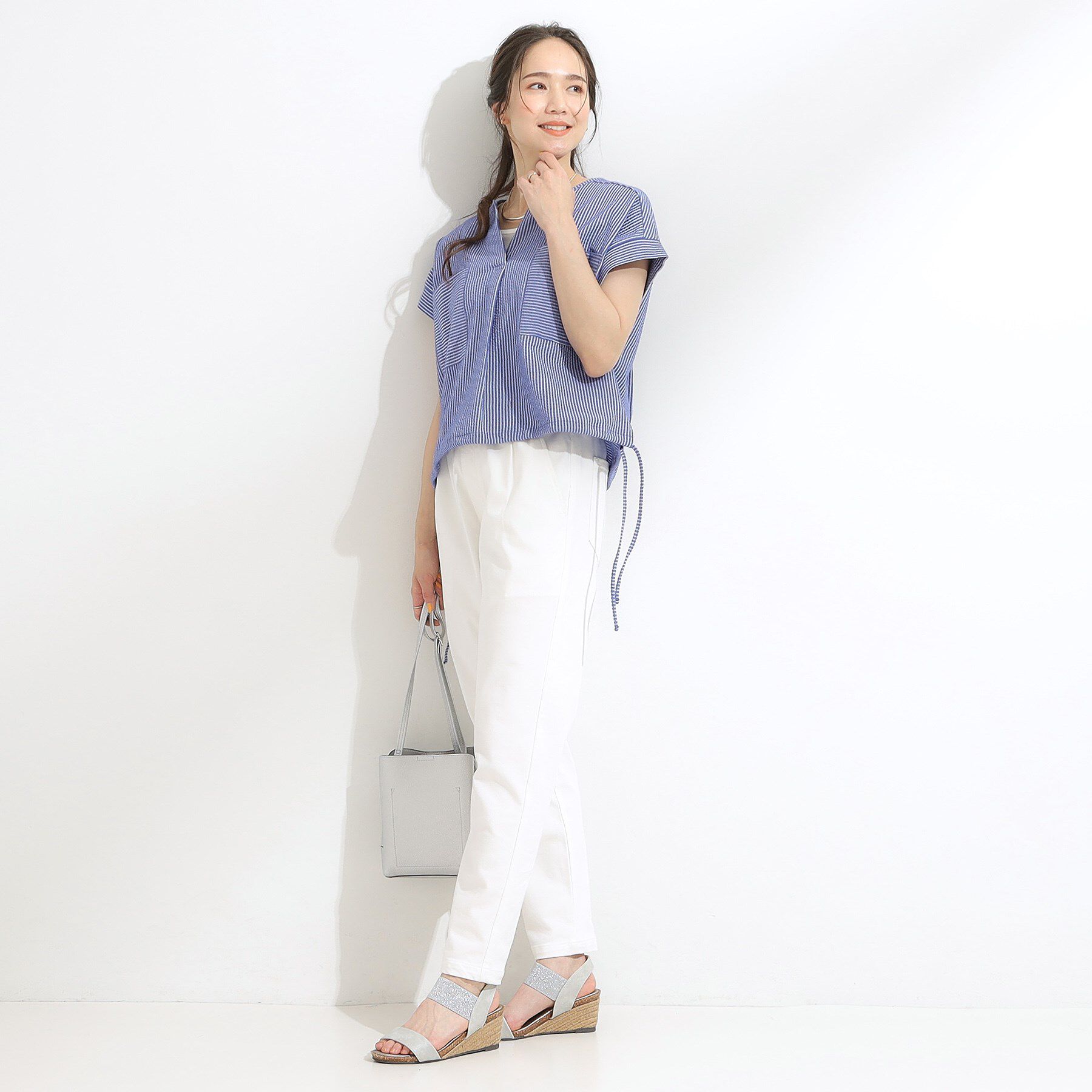 SHOO･LA･RUE「【洗える/S-LL】シルエット変化を楽しめる サッカーストライプ柄スキッパートップス」|Tシャツ・カットソー|