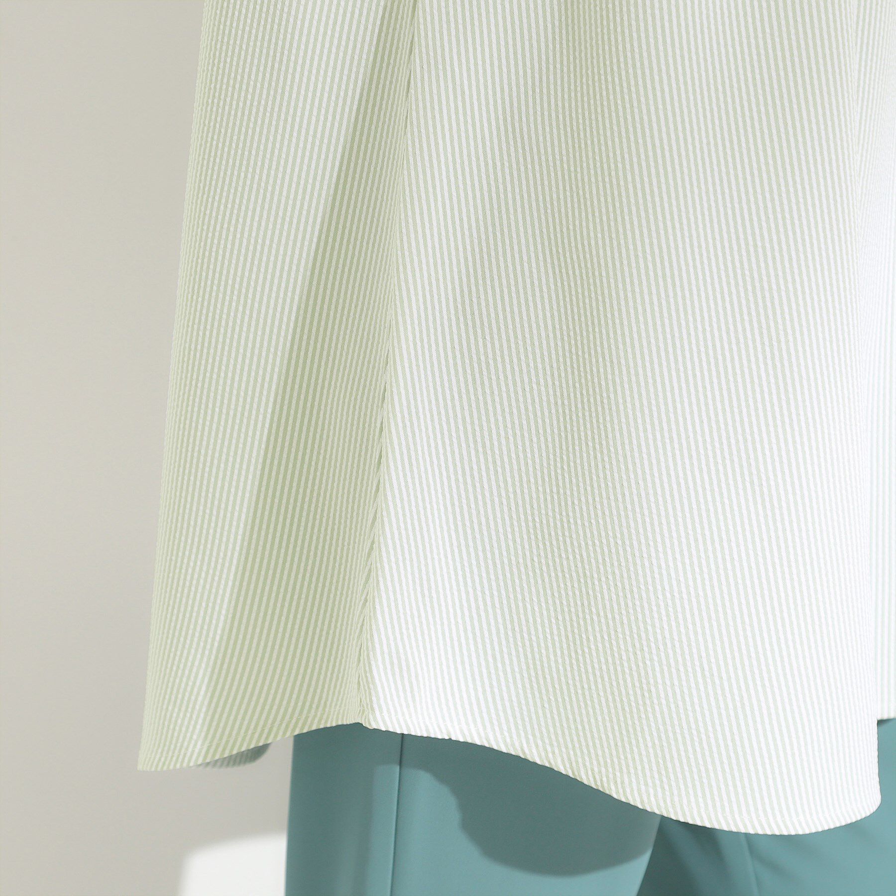 SHOO･LA･RUE「【S-LL/ひんやり/体型カバー】サッカーストライプ Aラインチュニックブラウス」|チュニック|