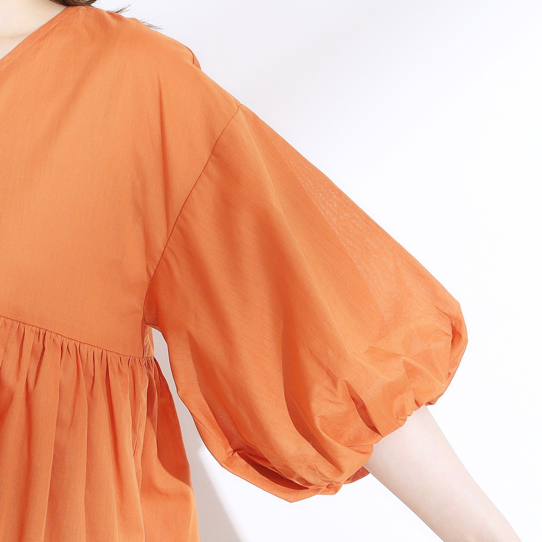 SHOO･LA･RUE「【S-LL】一枚で着映え バルーンスリーブブラウス」|シャツ・ブラウス|