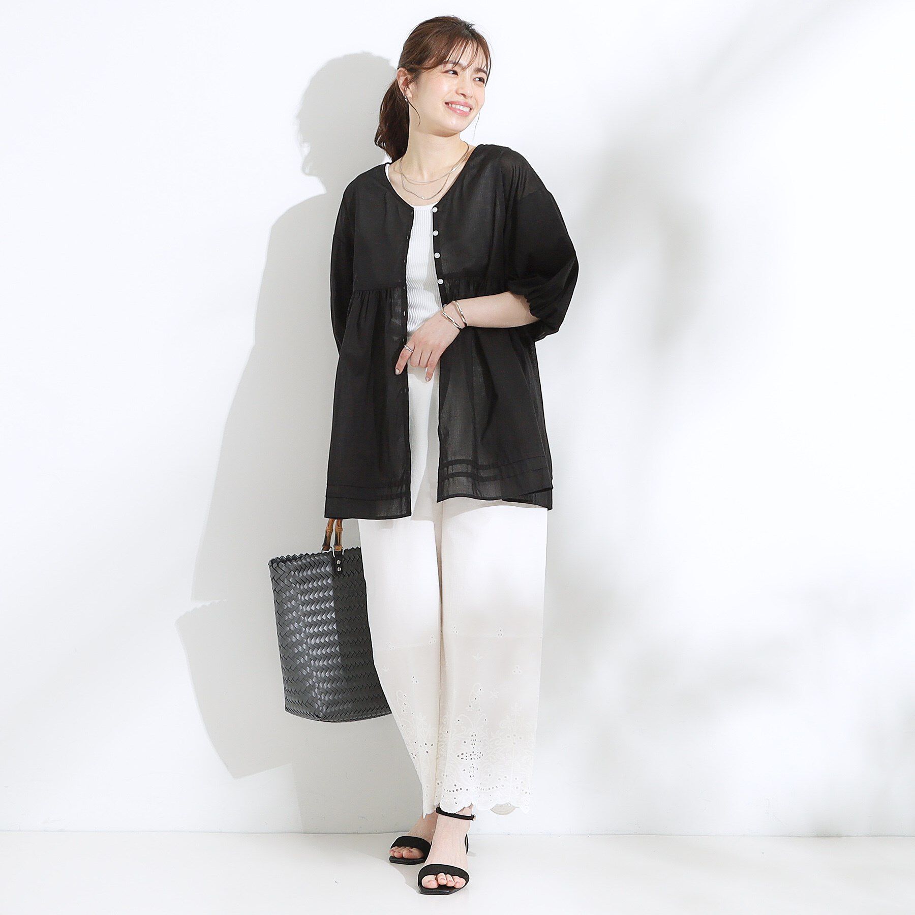 SHOO･LA･RUE「【S-LL】一枚で着映え バルーンスリーブブラウス」|シャツ・ブラウス|