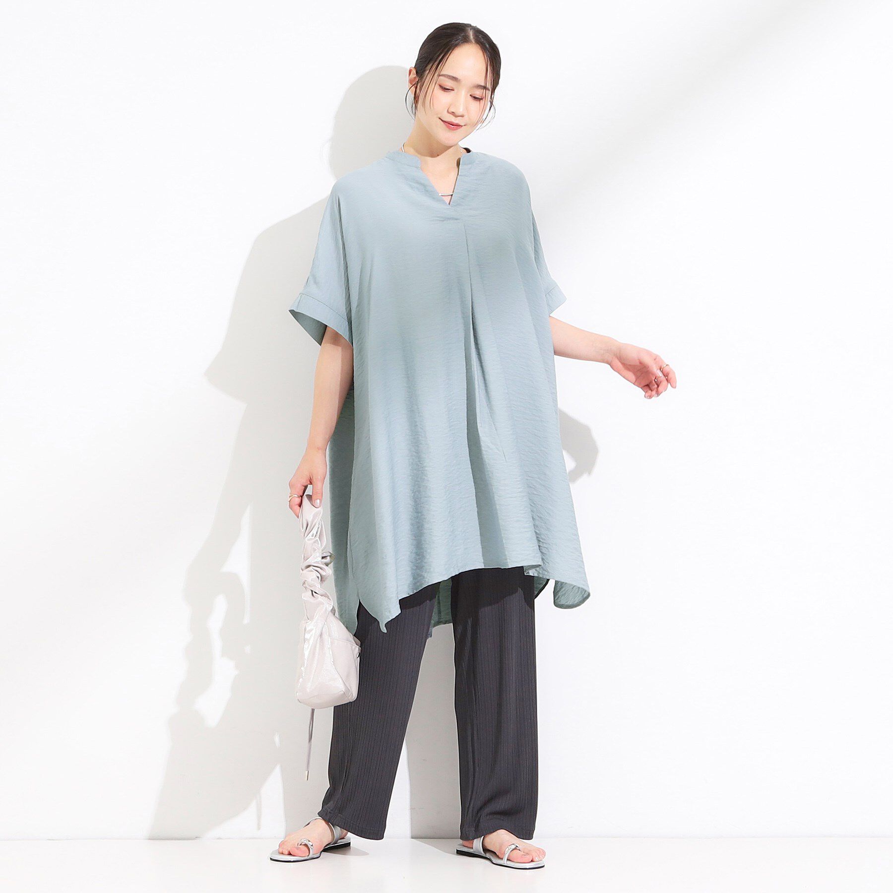 SHOO･LA･RUE「【S-LL/ひんやり】涼しく楽に体型カバー　ゆったりスキッパー半袖チュニック」|チュニック|