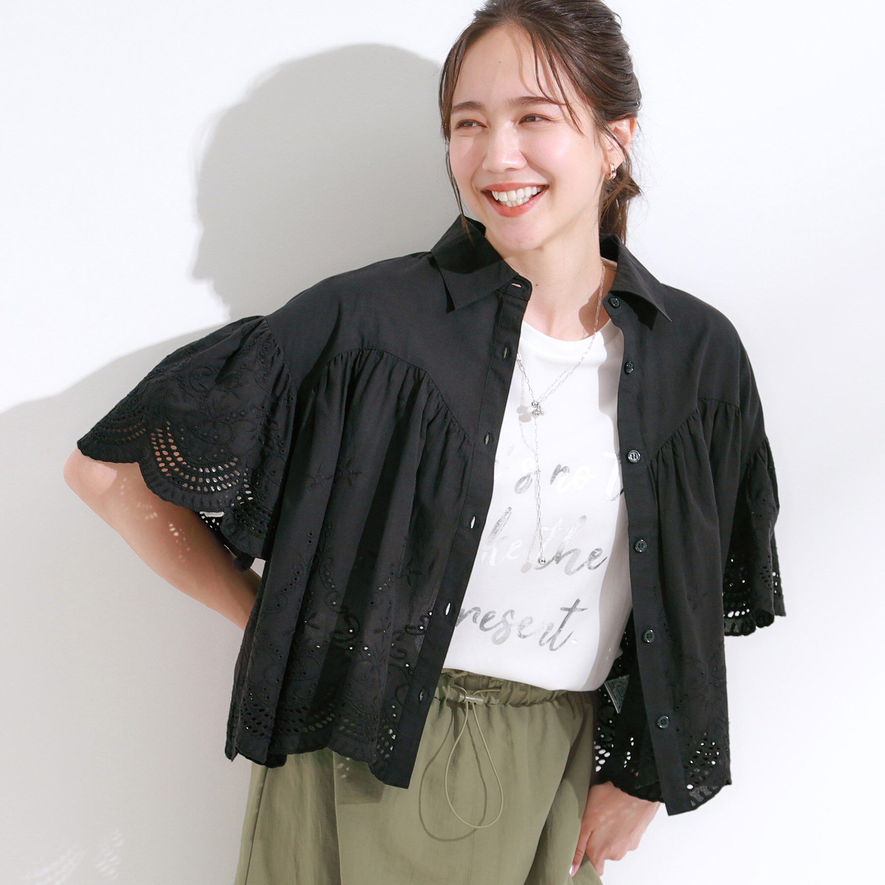 SHOO･LA･RUE「コーデの主役になる スカラップレースブラウス」|シャツ・ブラウス|ブラック(019)