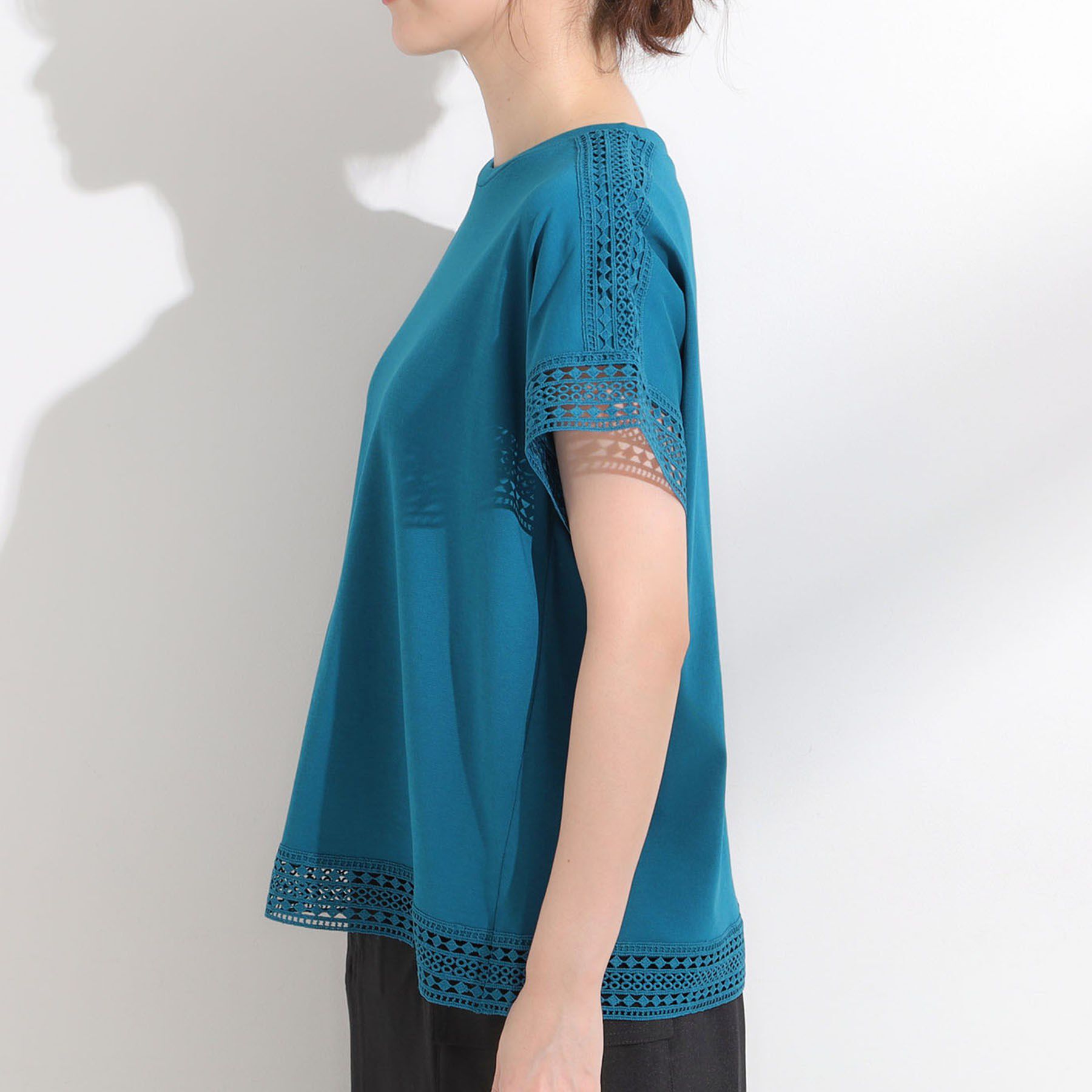 SHOO･LA･RUE「【S-LL/ひんやり】インせず決まる 楽してきれいなレース付きトップス」|Tシャツ・カットソー|