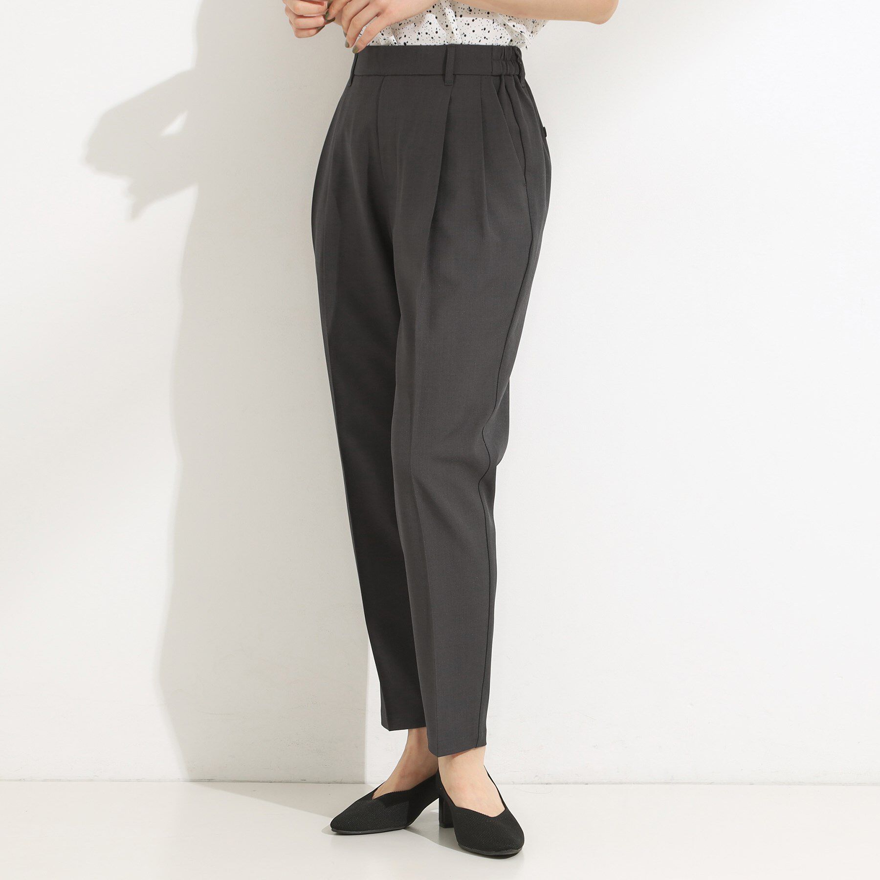 SHOO･LA･RUE「【洗濯機可】きれいめにもカジュアルにも 麻調テーパードパンツ」|その他|