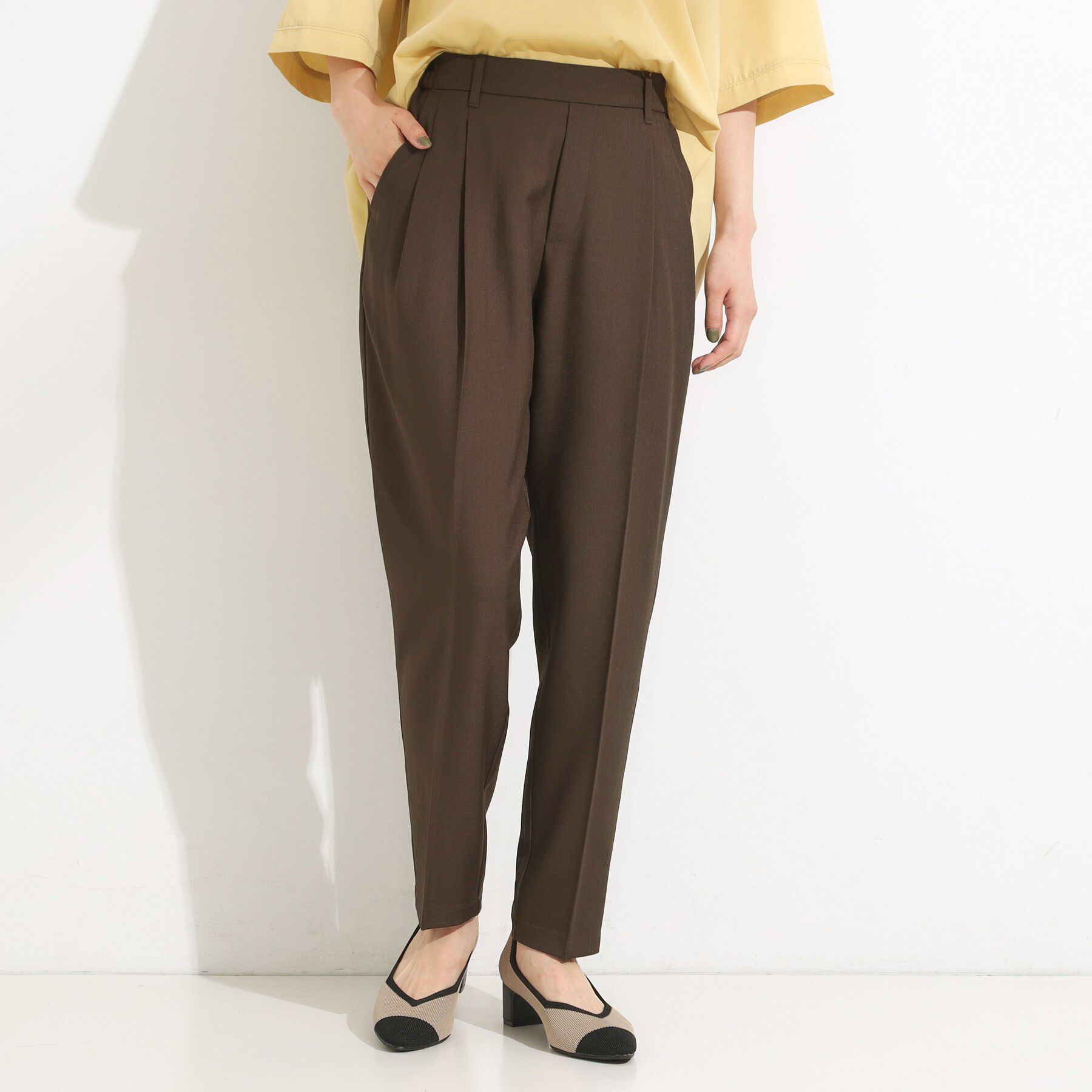 SHOO･LA･RUE「【洗濯機可】きれいめにもカジュアルにも 麻調テーパードパンツ」|その他|