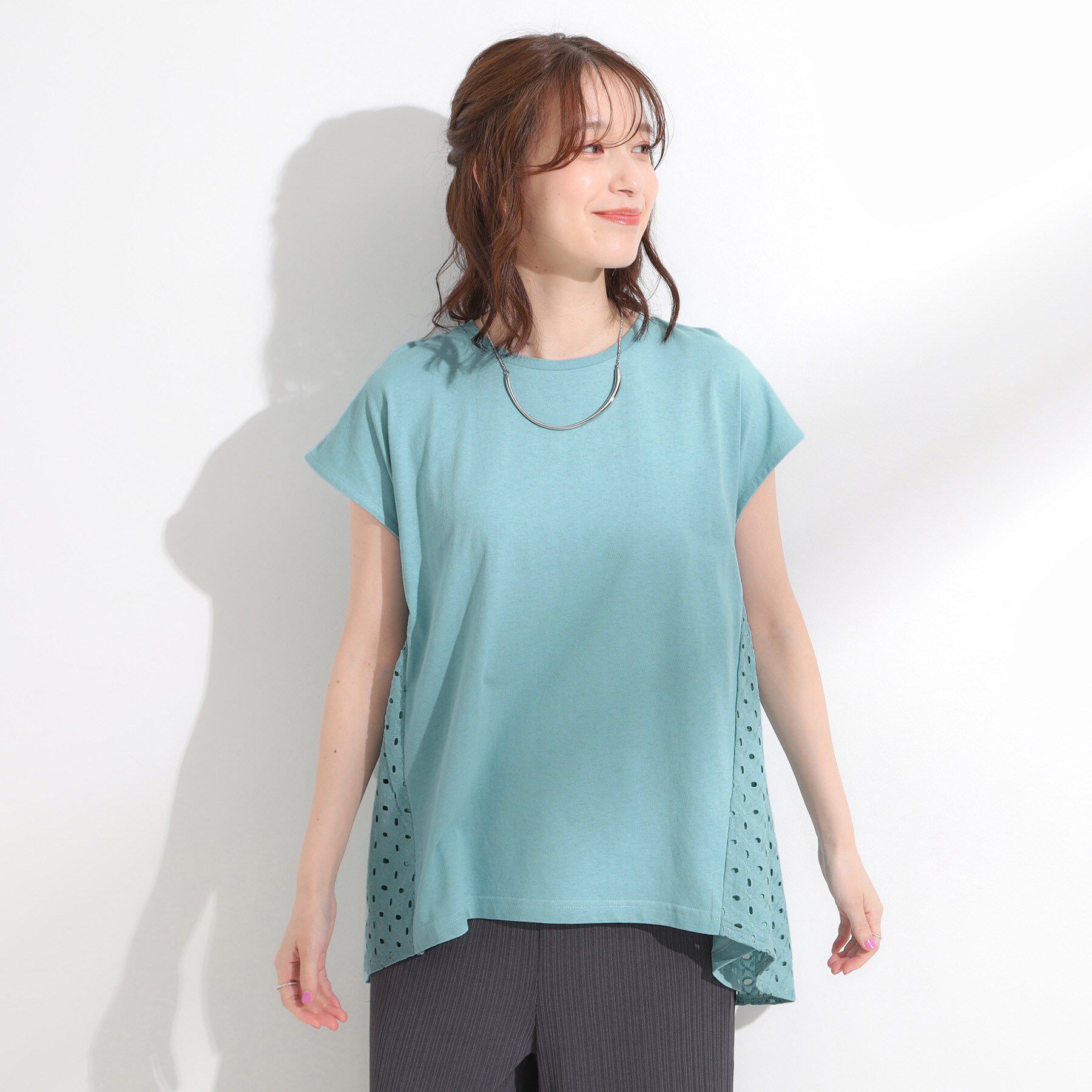 SHOO･LA･RUE「【S-LL/体型カバー】インせずサマ見え レース使いAライントップス」|Tシャツ・カットソー|