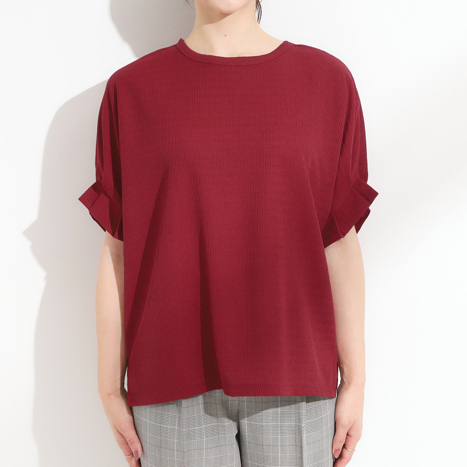 SHOO･LA･RUE「【S-LL/洗える】お袖のタックがアクセント インせず着られる さらさらドルマントップス」|Tシャツ・カットソー|