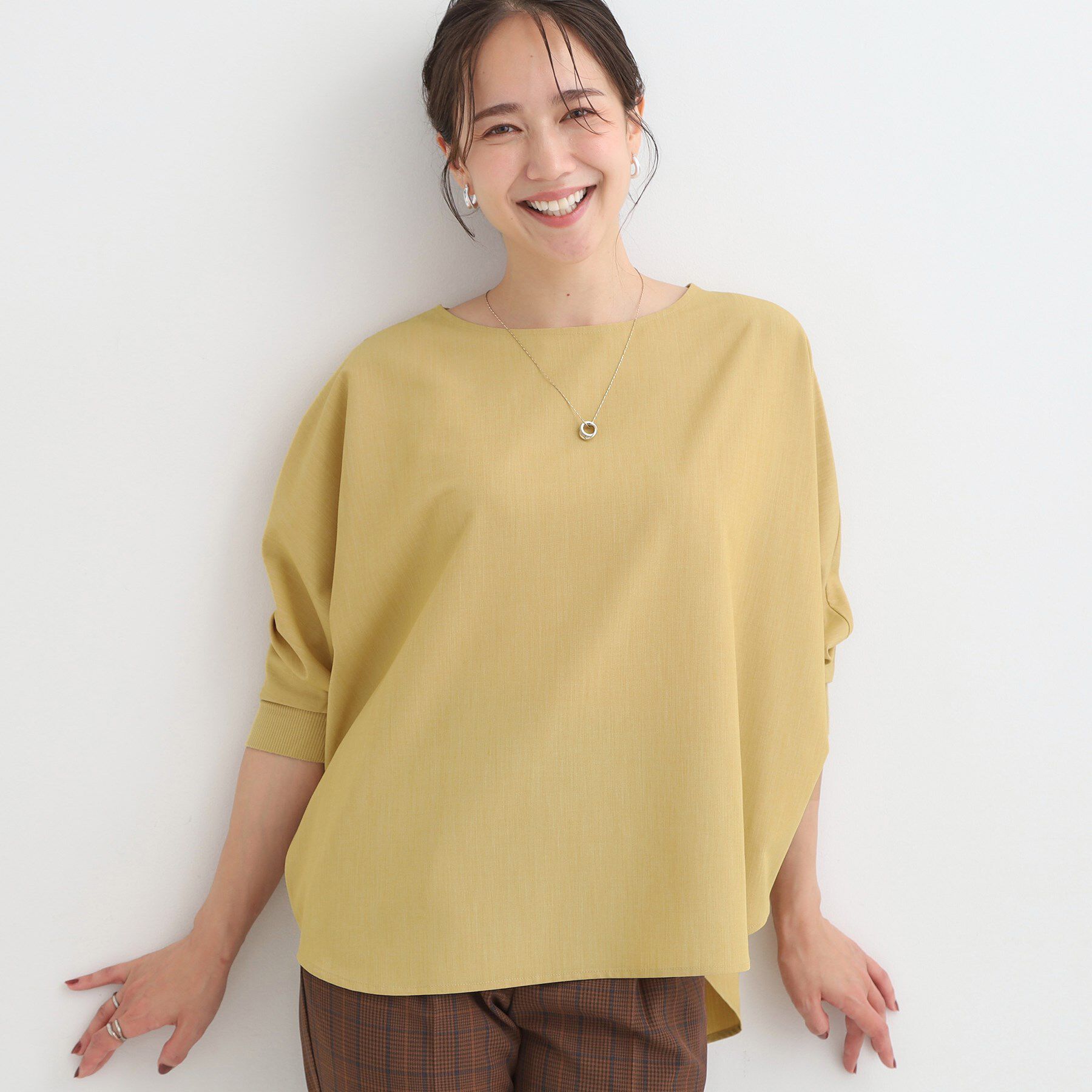 SHOO･LA･RUE「【洗濯後しわになりにくい】1枚でサマ見え 8分袖ドルマンブラウス」|シャツ・ブラウス|イエロー(032)
