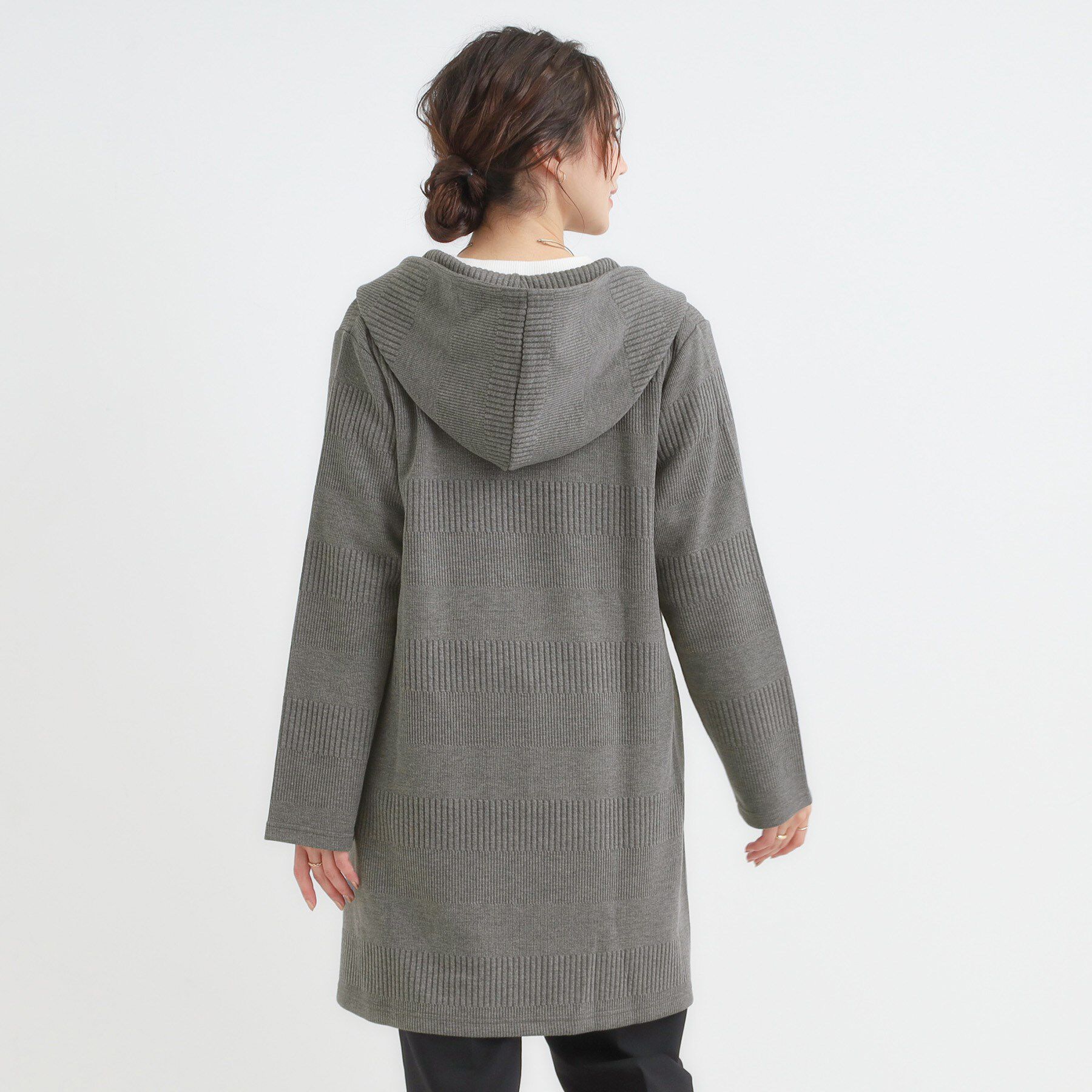 SHOO･LA･RUE「【高レビュー/春まで着られる】体型をカバーしながらスマートに魅せる ラインジャカードコーディガン」|カーディガン|