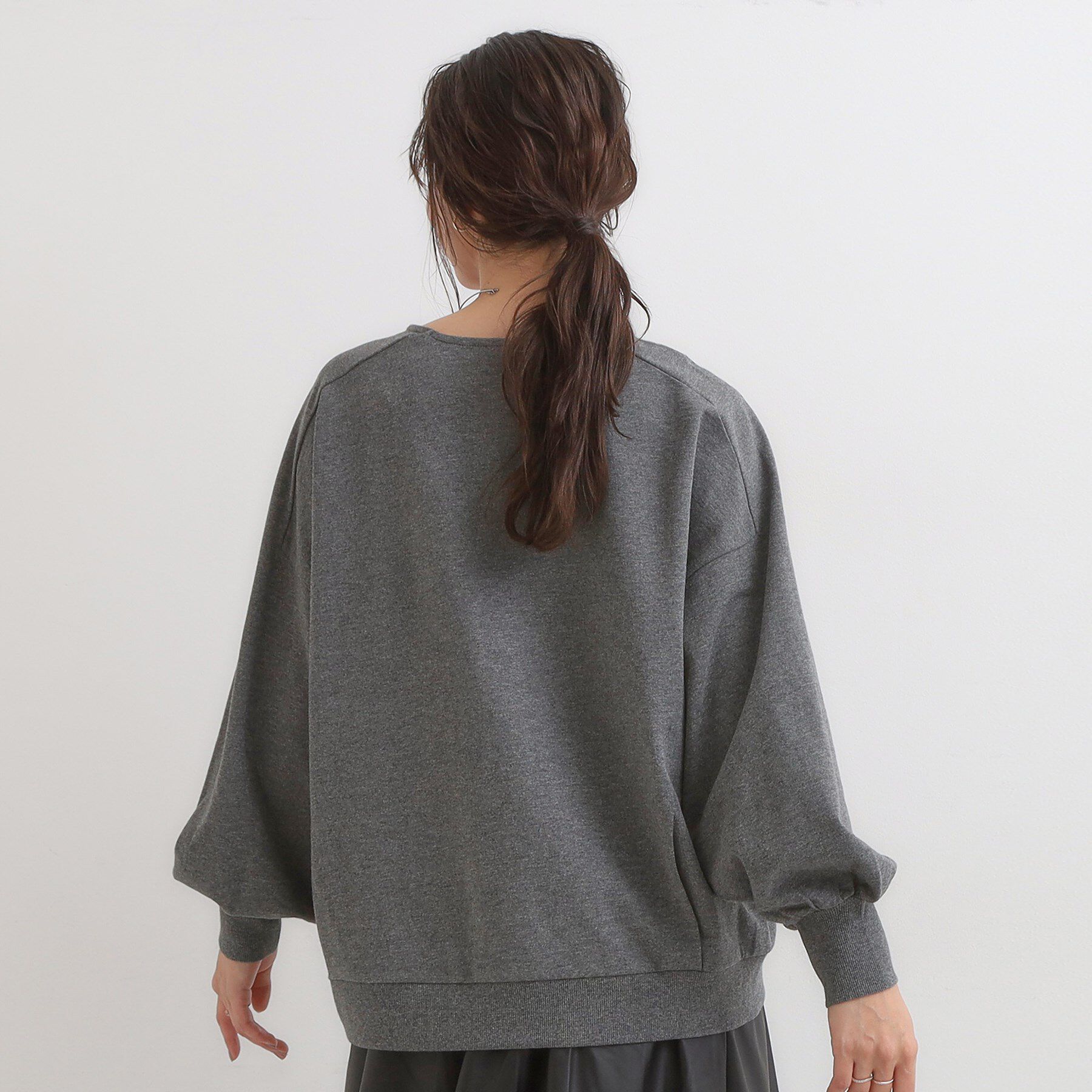 SHOO･LA･RUE「大人の抜け感 1枚で決まる ゆるロンT」|Tシャツ・カットソー|