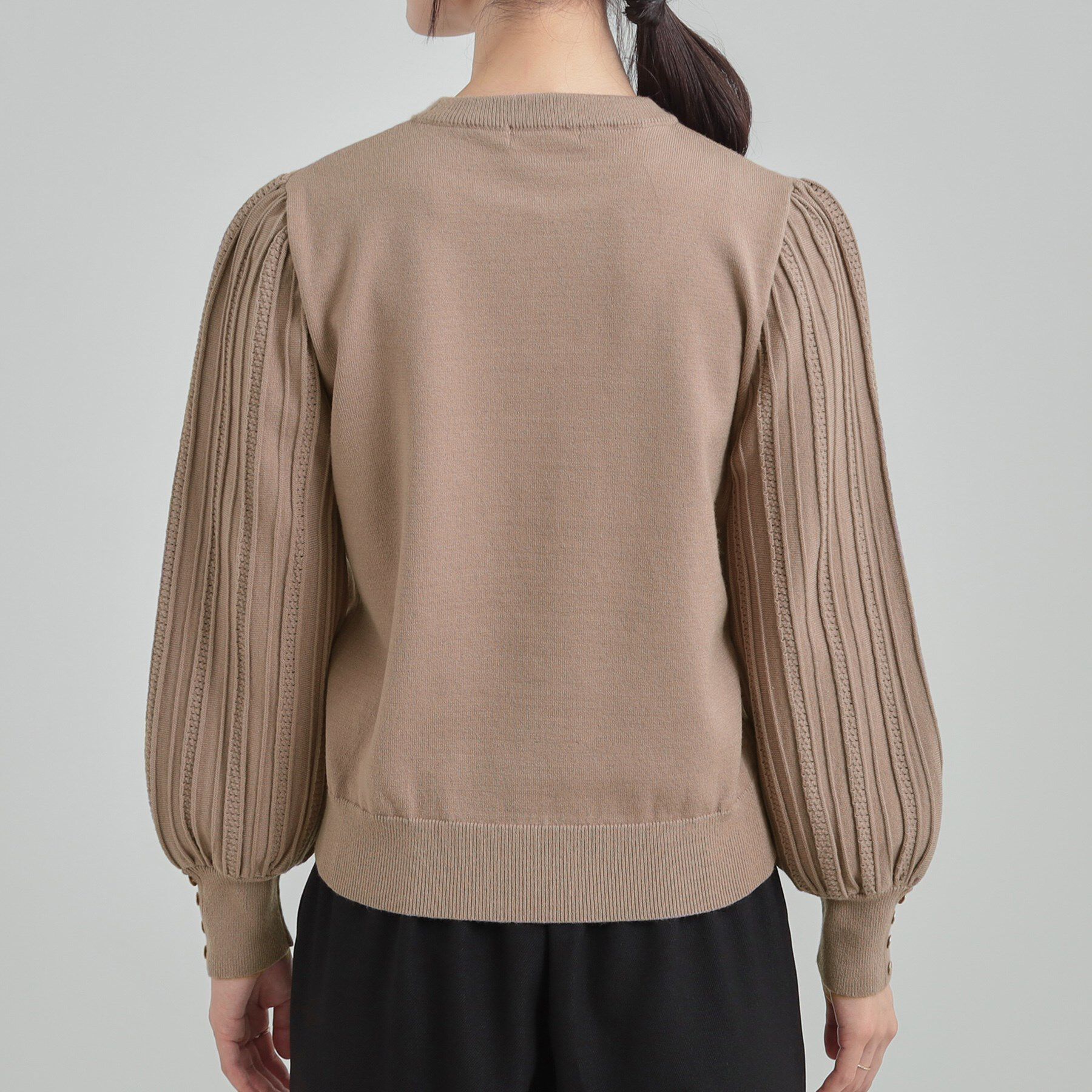 SHOO･LA･RUE「【洗濯機可／S-LL】切り替えデザインで上品見え お袖編み柄ニット」|ニット・セーター|