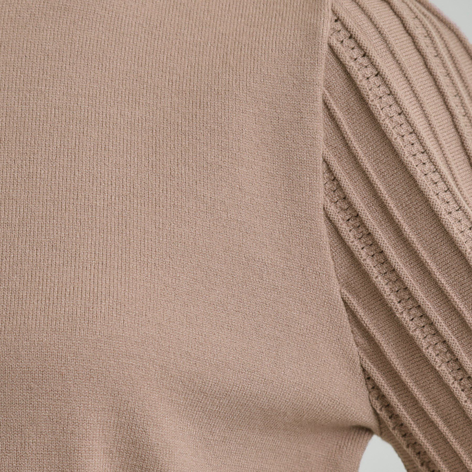 SHOO･LA･RUE「【洗濯機可／S-LL】切り替えデザインで上品見え お袖編み柄ニット」|ニット・セーター|