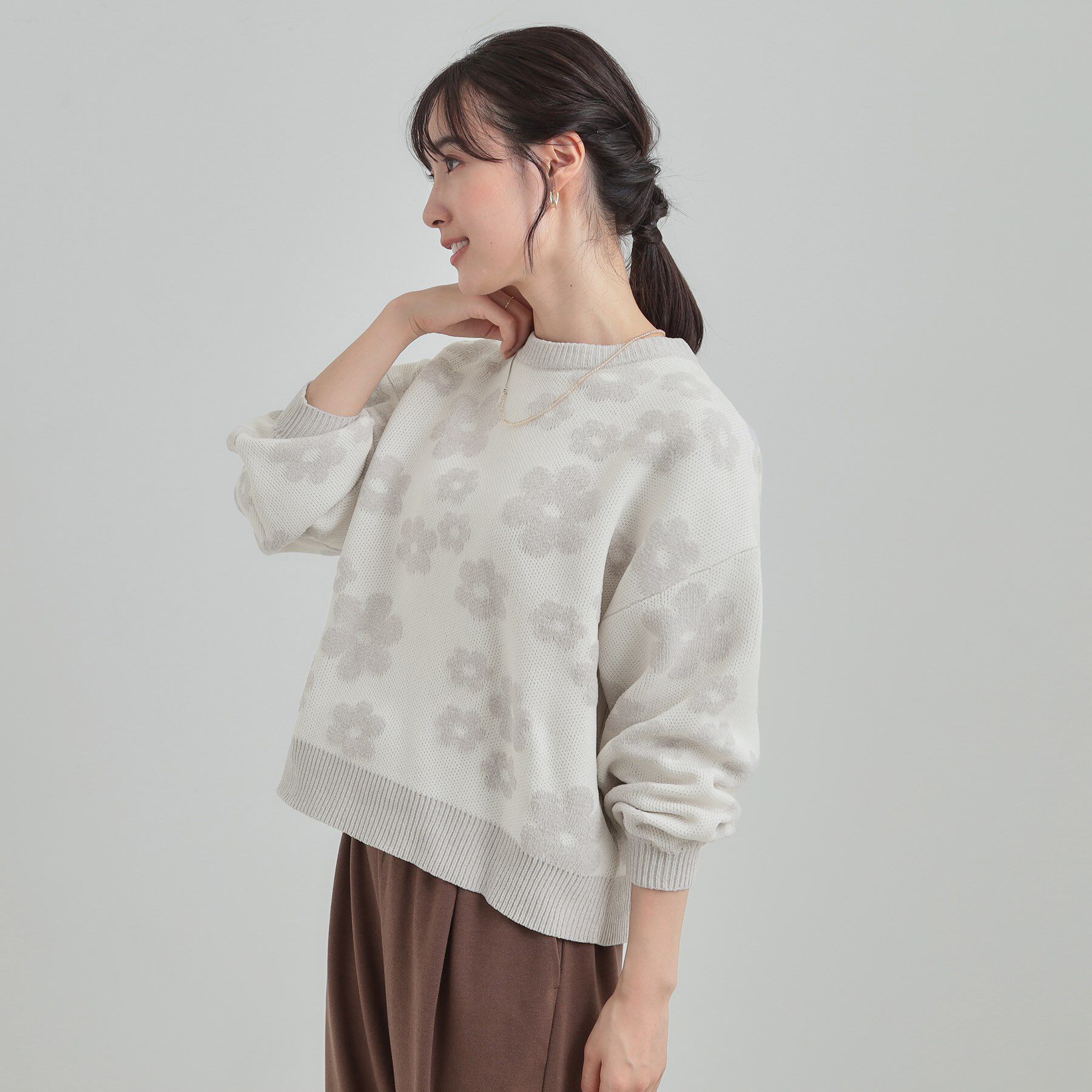 SHOO･LA･RUE「【S-LL】レトロ感漂う デイジー柄 総柄ニット」|ニット・セーター|