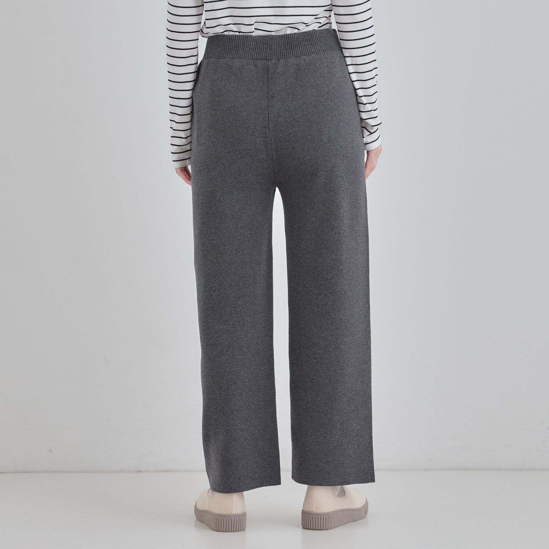 SHOO･LA･RUE「【洗える／毛玉レス】表面がきれいなストレートパンツ」|その他|