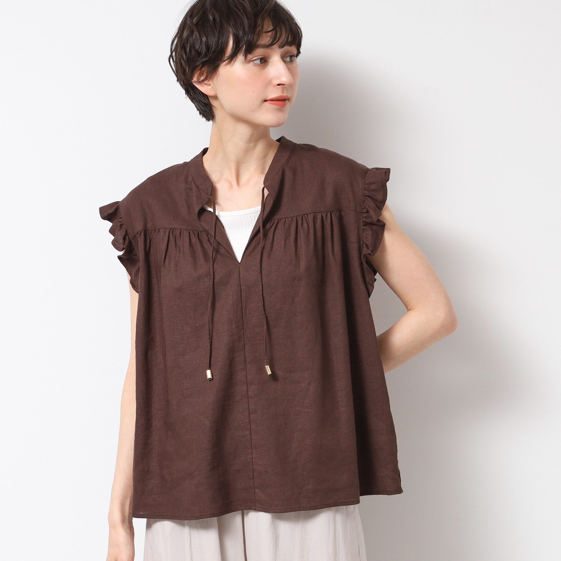 Dessin「【洗える】レーヨン麻フリルスリーブブラウス」|シャツ・ブラウス|ブラウン(044)