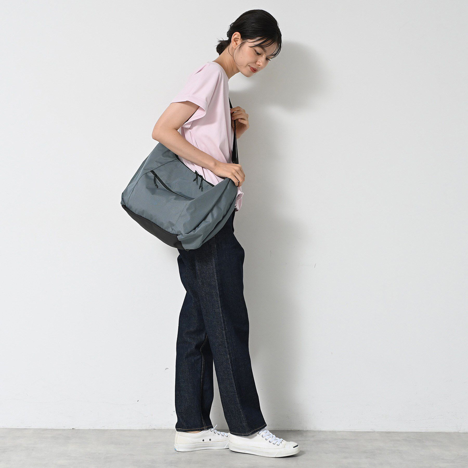 Dessin「【ユニセックス/A4収納可/多ポケット】リップストップハーフムーンショルダーバッグ」|ショルダー・メッセンジャー|