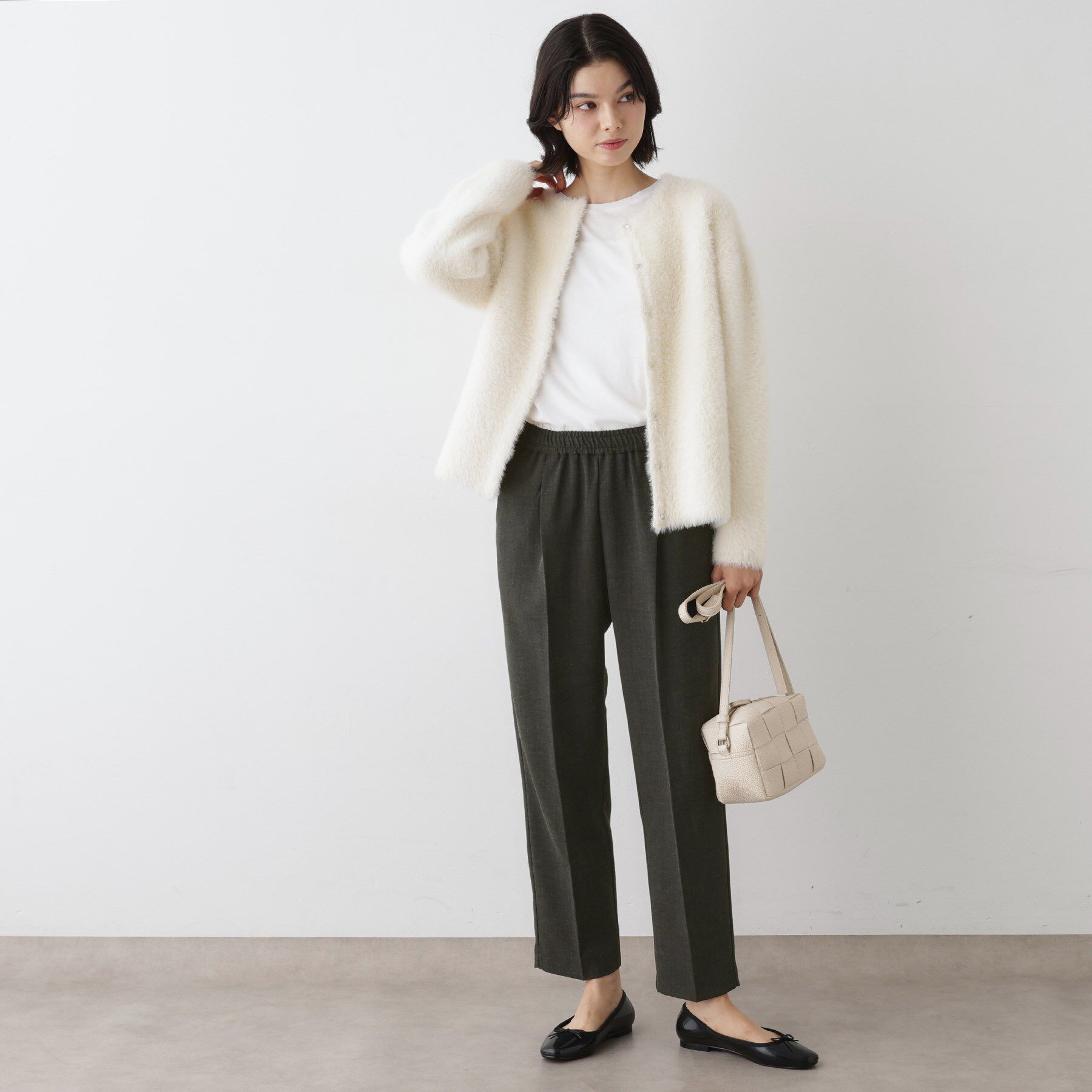 Dessin「【ウエストゴム・洗える】コンフォートテーパードパンツ」|その他|