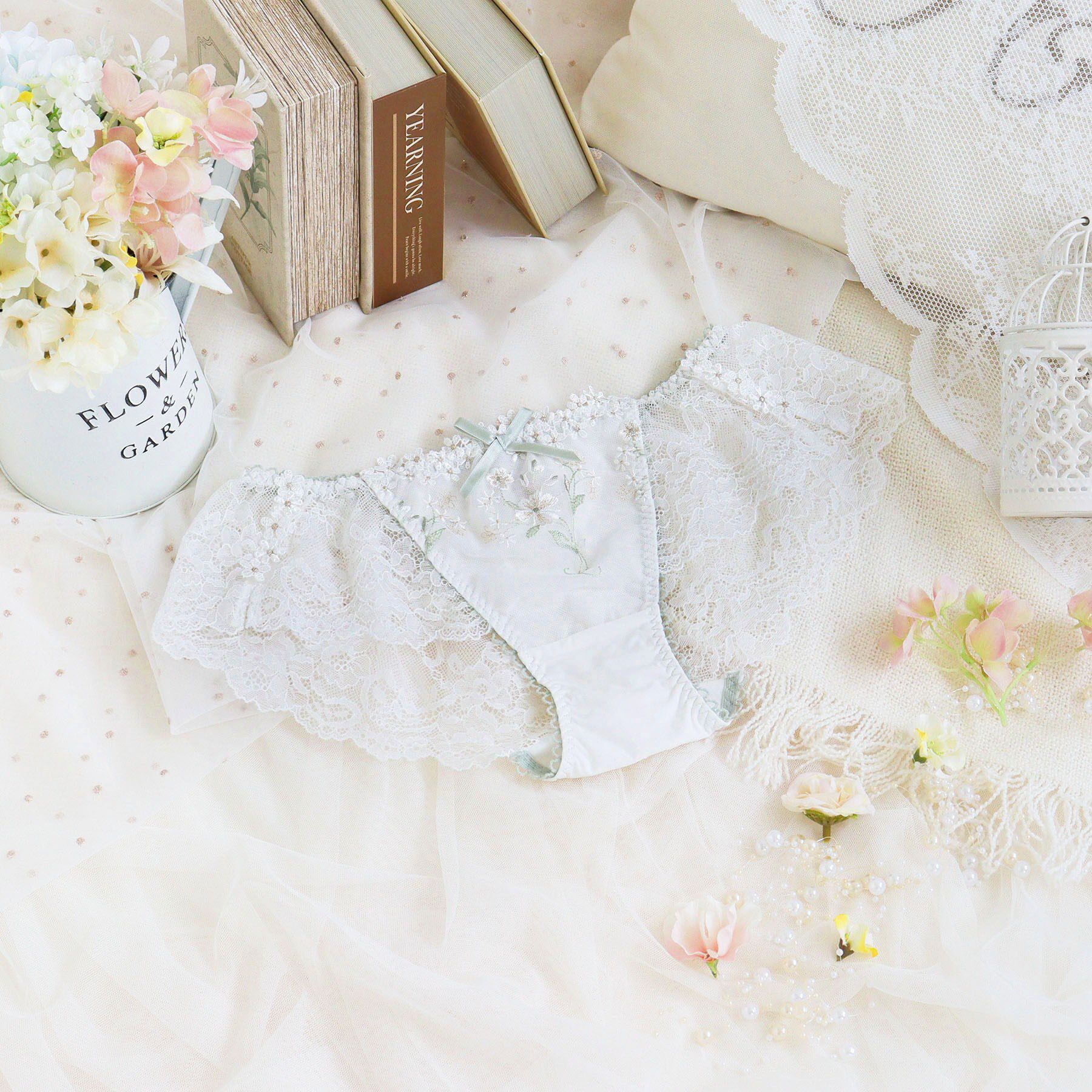 Risa Magli「レーナ レースショーツ」|インナー|ホワイト(001)