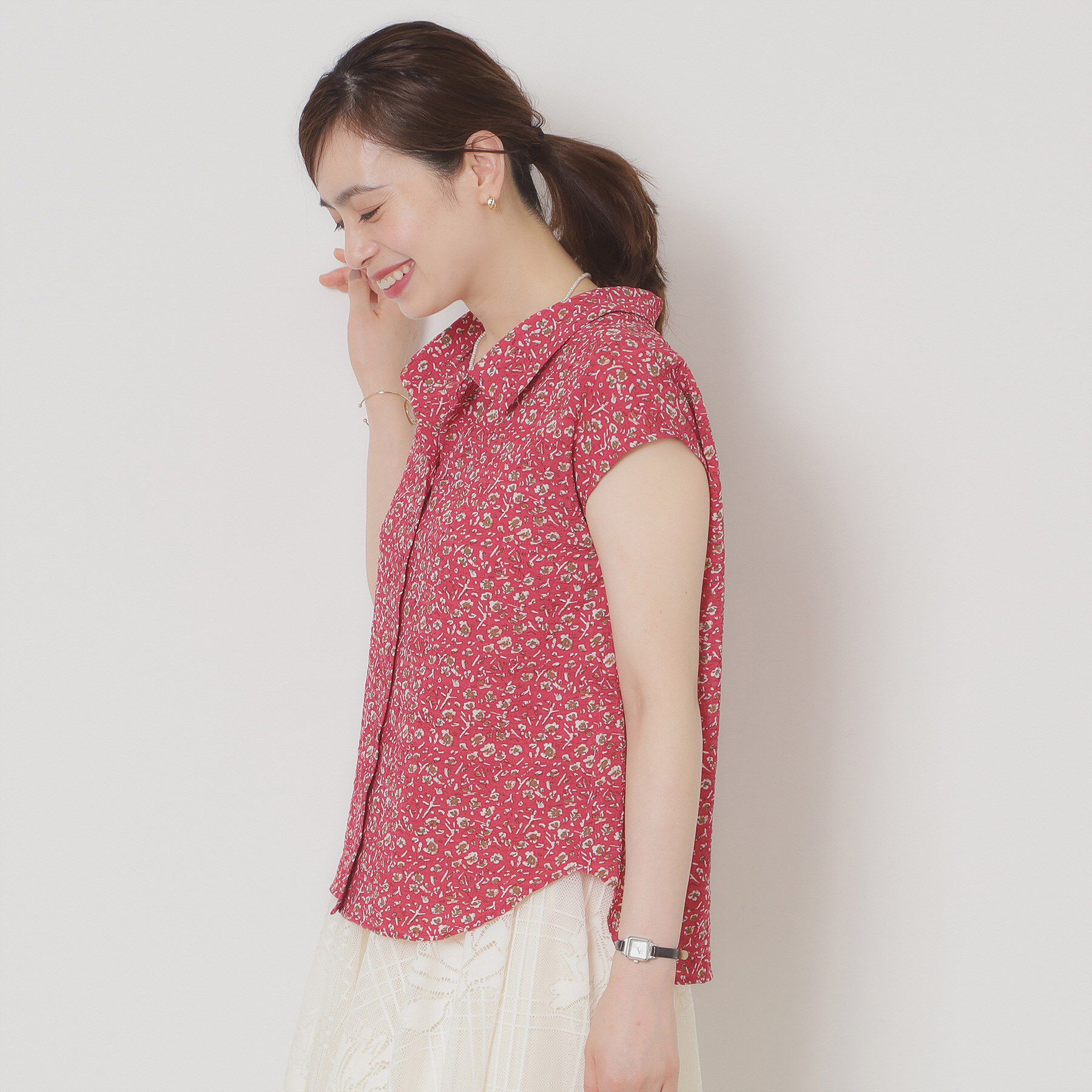 ITS&rsquo;DEMO「【洗濯機OK】シャーリング小花ブラウス」|シャツ・ブラウス|