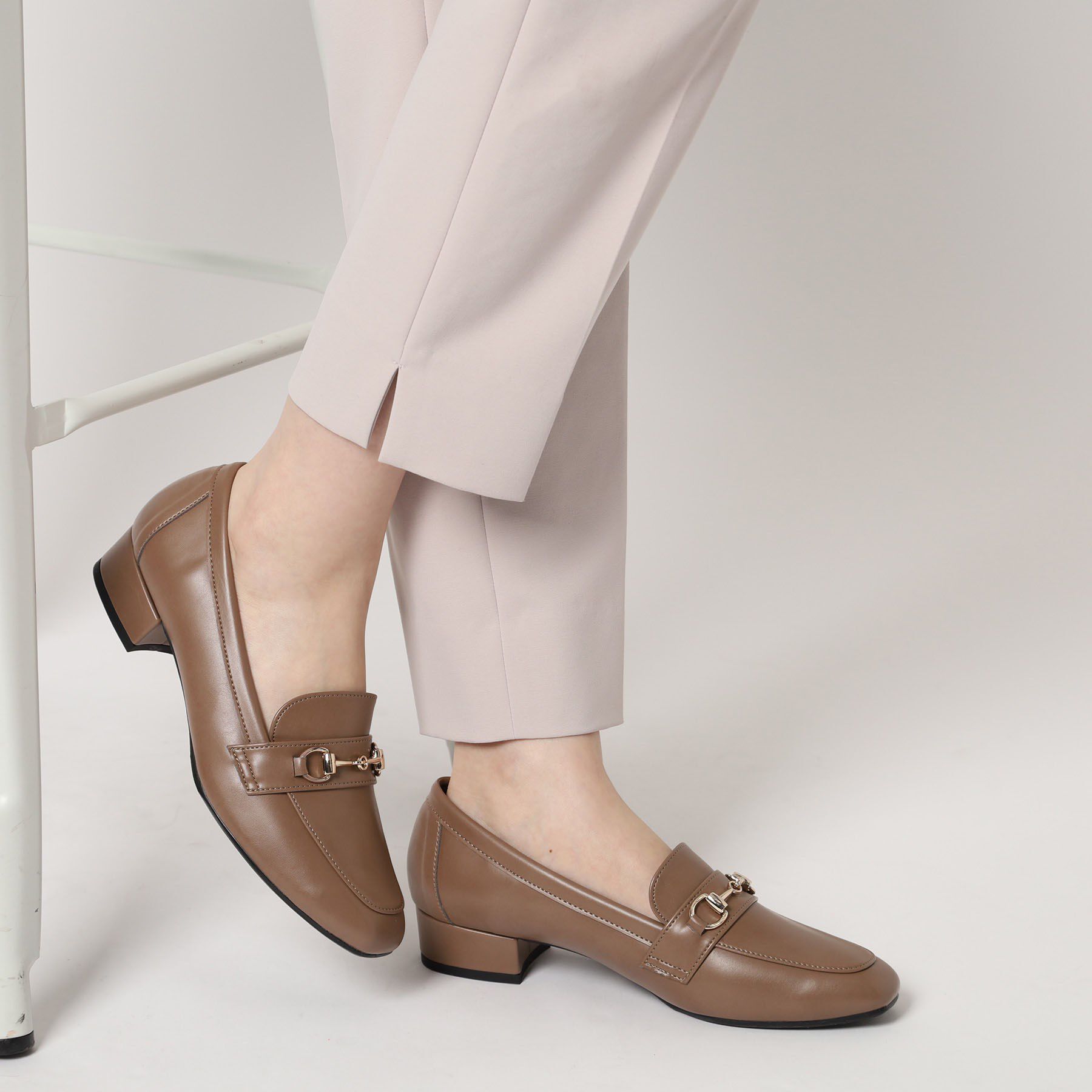 ESPERANZA「スクエアトゥローファー レイン対応」|パンプス|