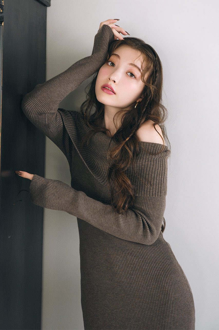 rienda「オフショルダータイトニットワンピース」|ワンピース|