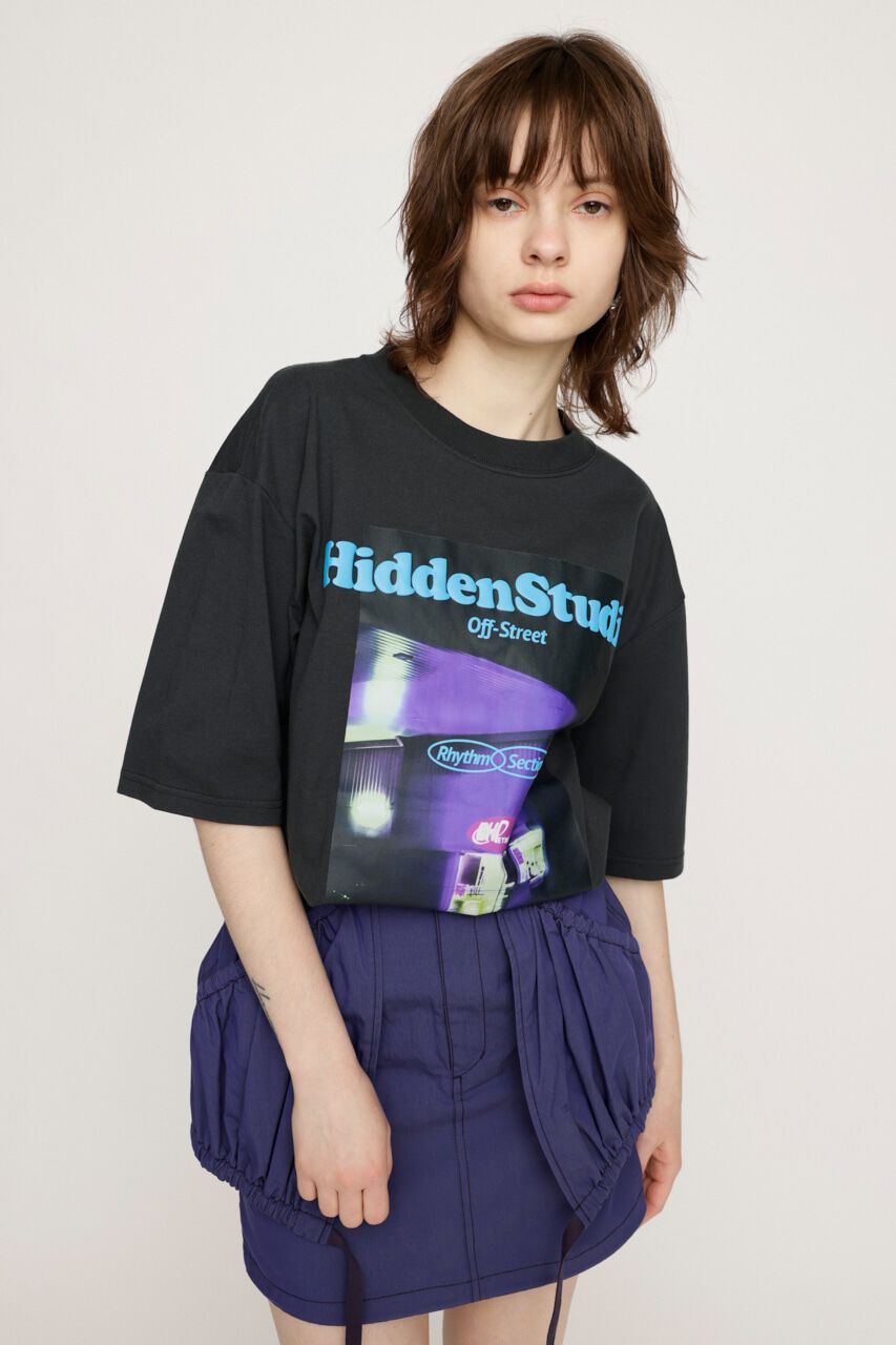 SLY「PUFFER LOGO & PHOTO Tシャツ」|Tシャツ・カットソー|