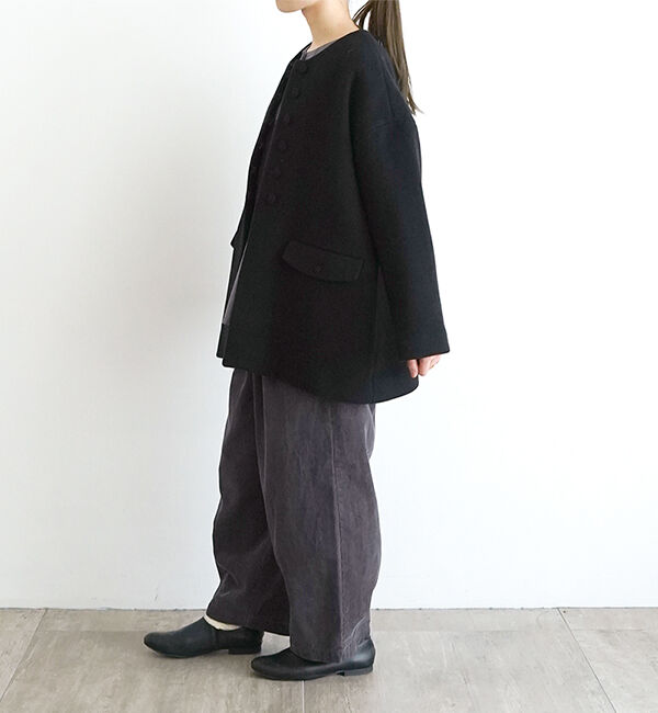 オオカミとフクロウ「オオカミと新しい朝と灯りと&ldquo;がいとう&rdquo;」|ノーカラーコート|