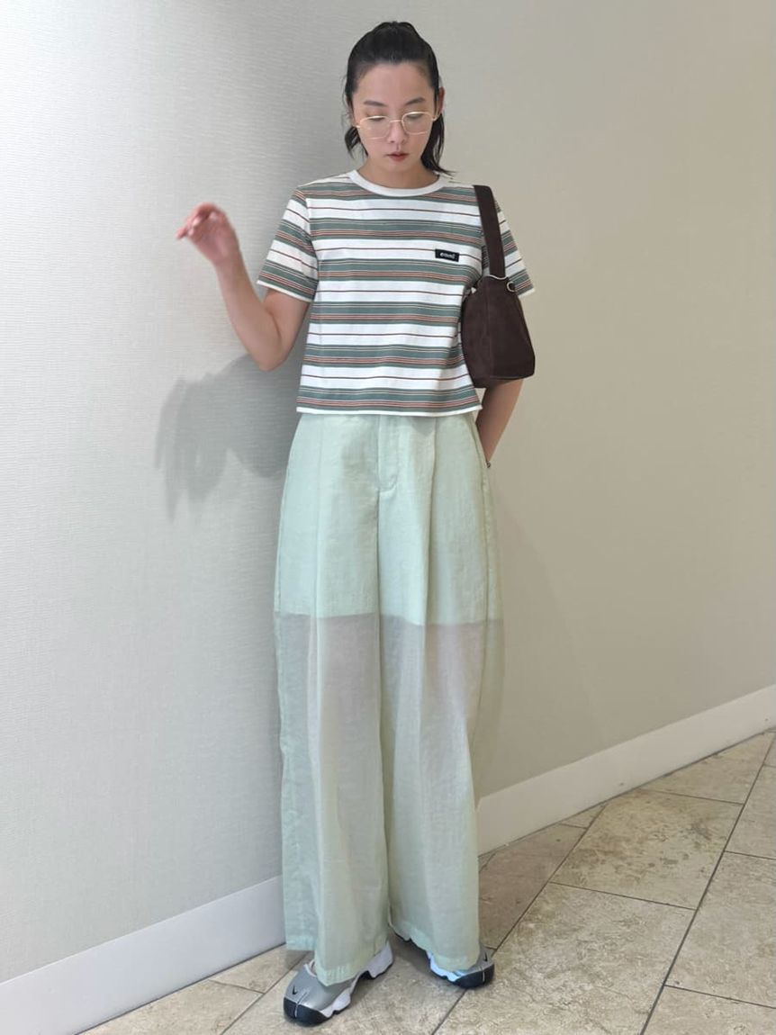 emmi atelier「シアーワイドタックパンツ」|チノ|