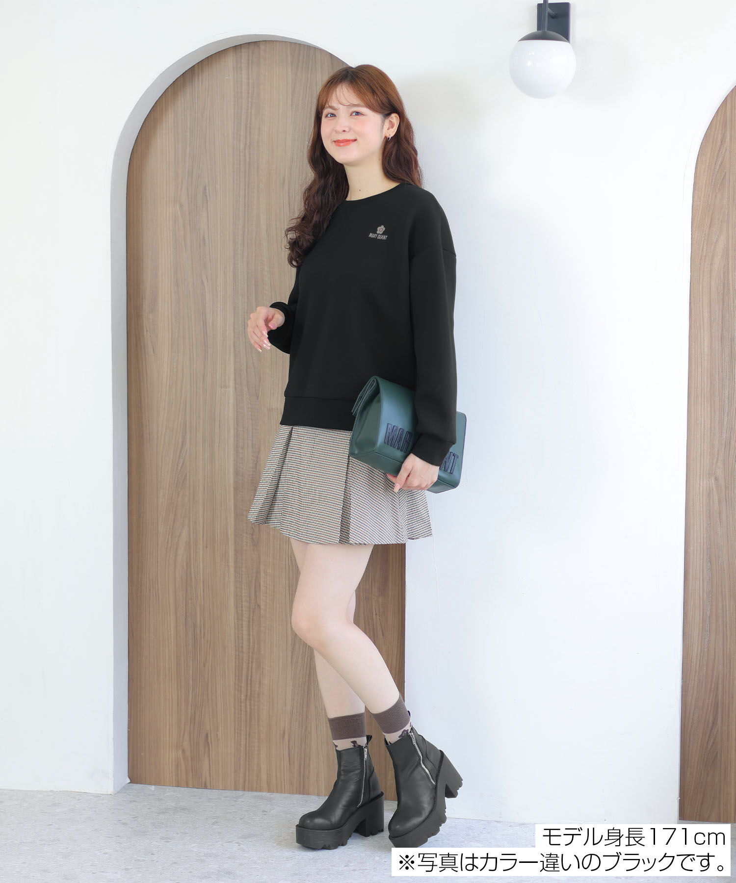 MARY QUANT「ロゴボンディング プルオーバー」|スウェット・ジャージ|