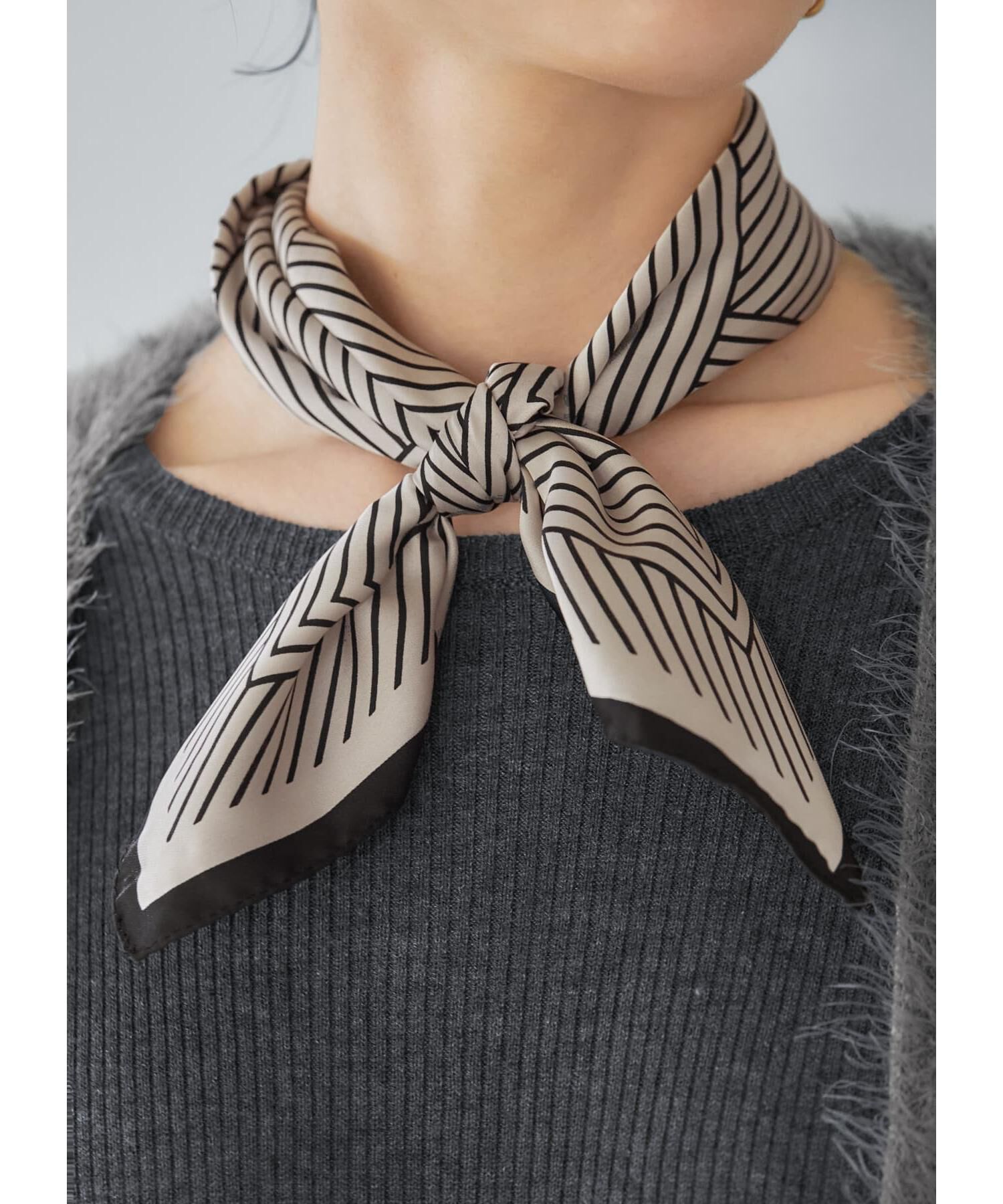 STYLE DELI「55cm正方形スカーフ／ずらしストライプ」|バンダナ・スカーフ|ベージュ