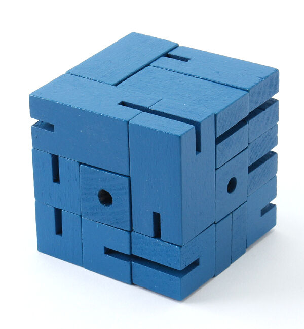  「【イギリスからやってきた大人の立体パズル】パズルマン」|ギフト|青