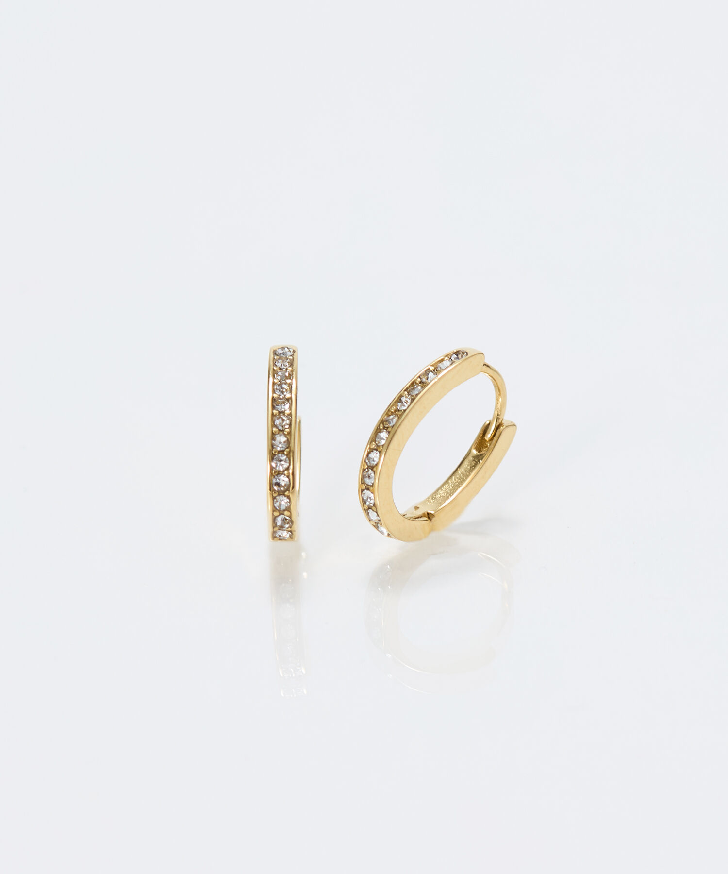 Phoebe「【金属アレルギー対応】ワンタッチライナーオーバルビジューフープピアス　ゴールド」|ピアス|