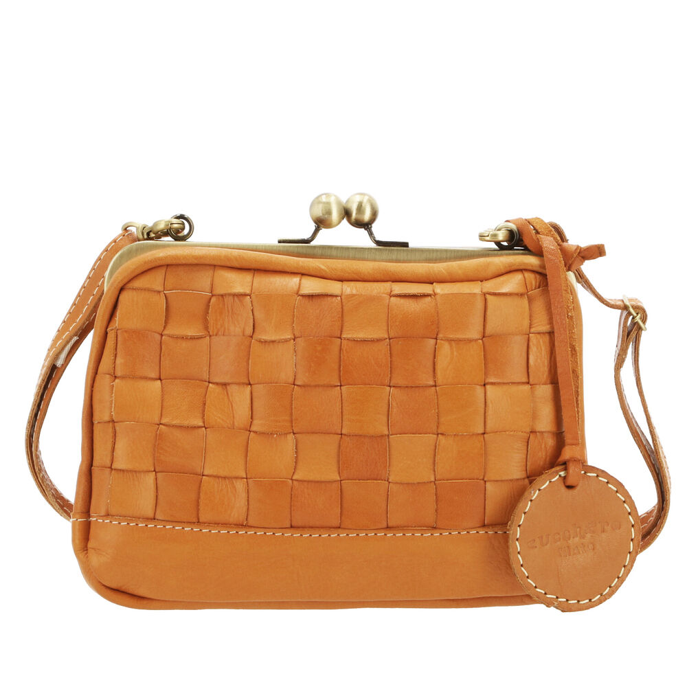 BACKYARD FAMILY「ショルダーバッグ レディース 本革 通販 斜めがけ 革 小さめ カジュアル ナチュラル ブランド」|ショルダー・メッセンジャー|ブラウン1