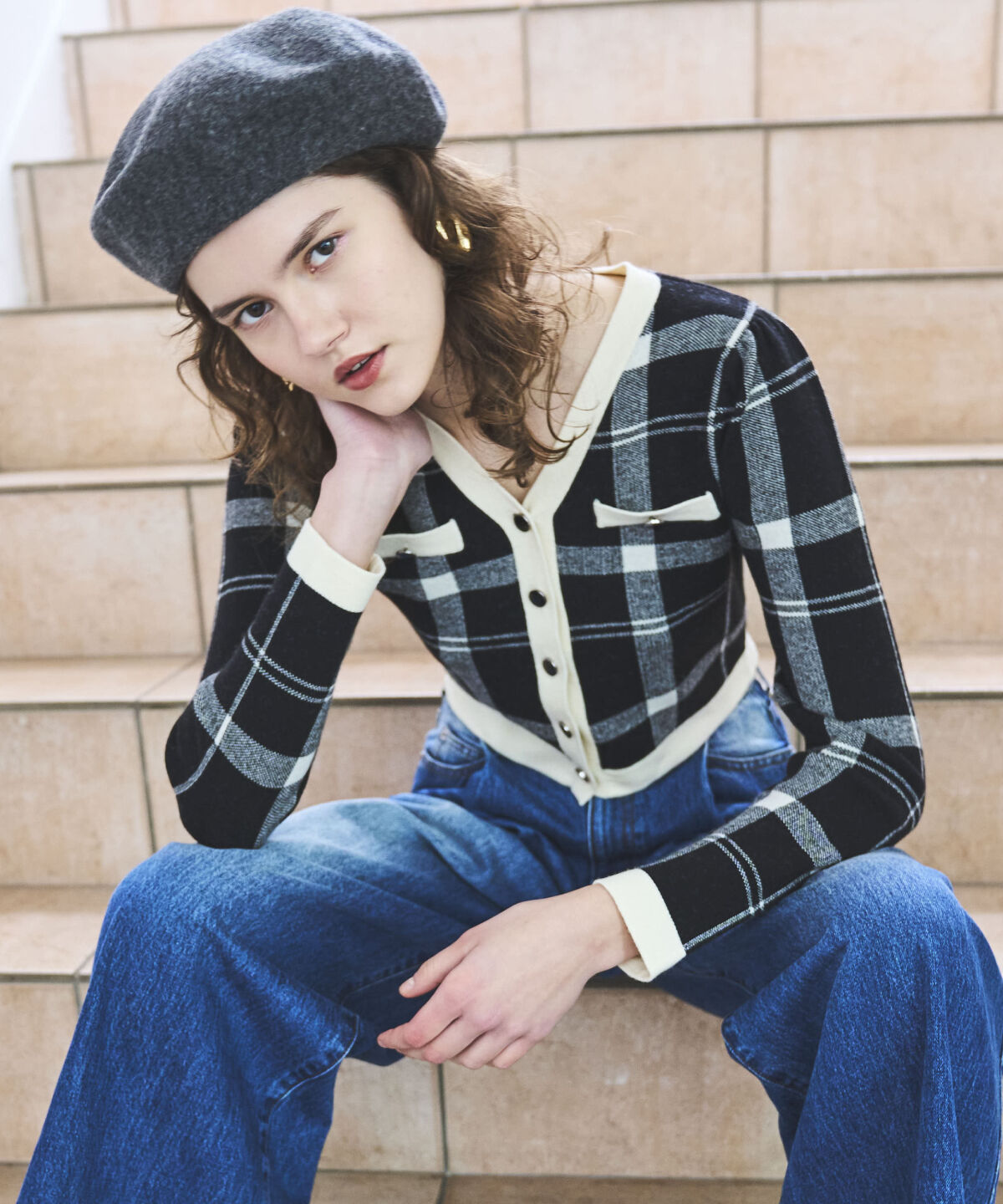 アンドクチュール「チェックジャガードVネックカーディガン」|カーディガン|