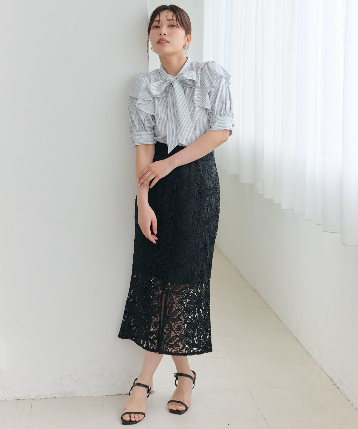 アンドクチュール「リボンタイストライプブラウス」|シャツ・ブラウス|