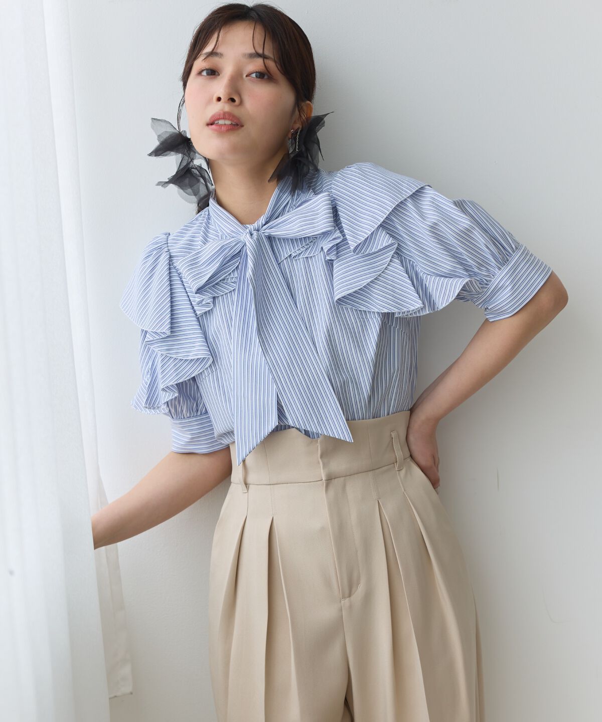アンドクチュール「リボンタイストライプブラウス」|シャツ・ブラウス|