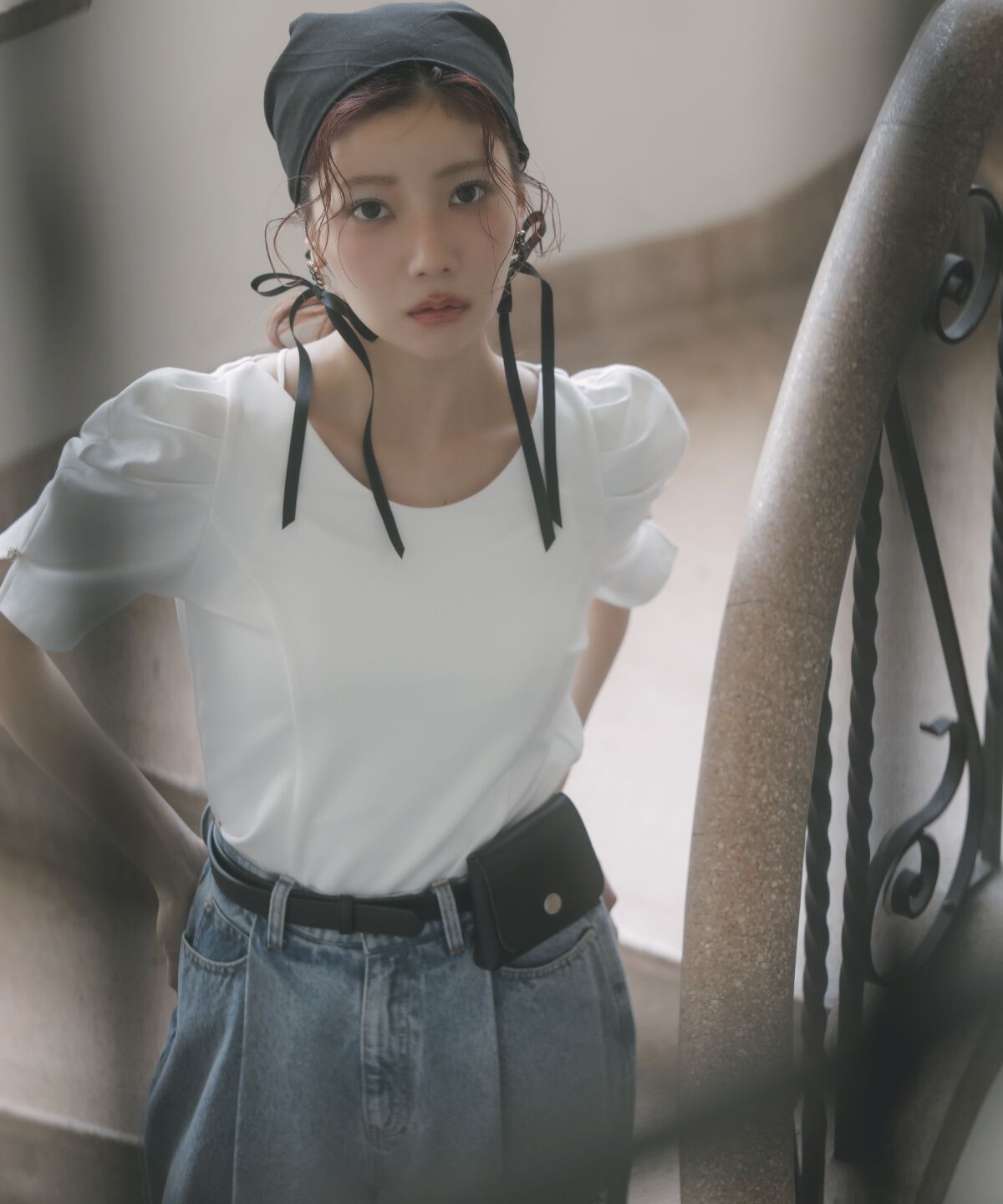 アンドクチュール「パワーショルダービジュープルオーバー」|Tシャツ・カットソー|オフ