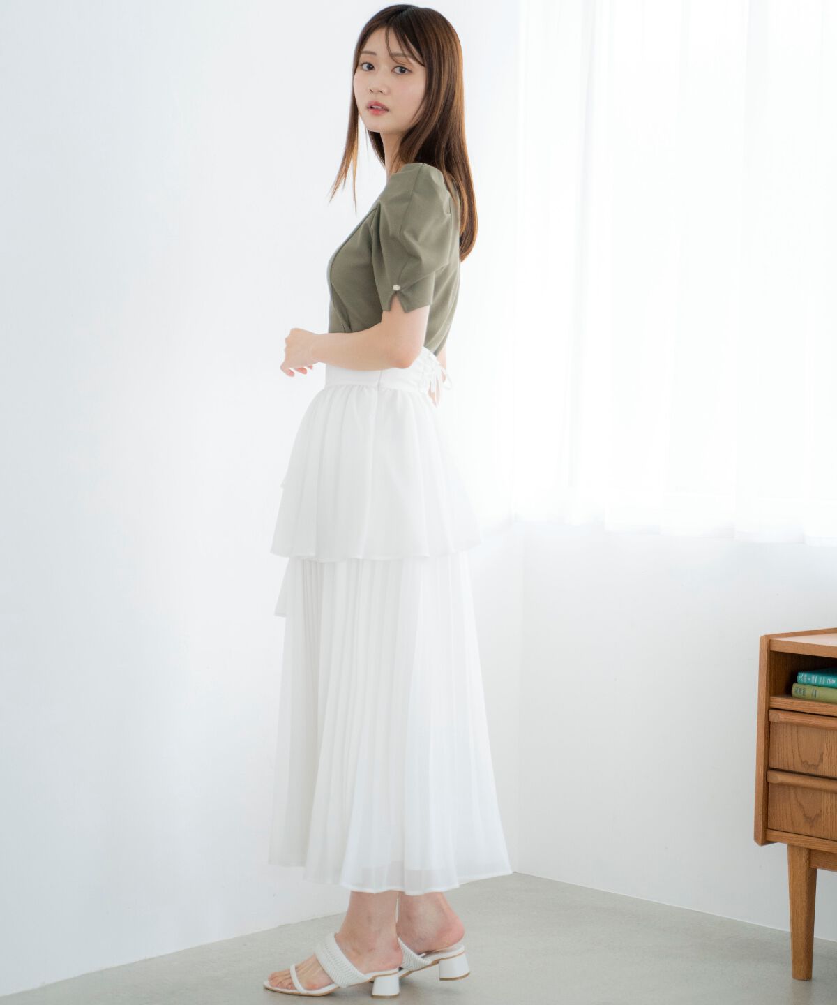 アンドクチュール「パワーショルダービジュープルオーバー」|Tシャツ・カットソー|